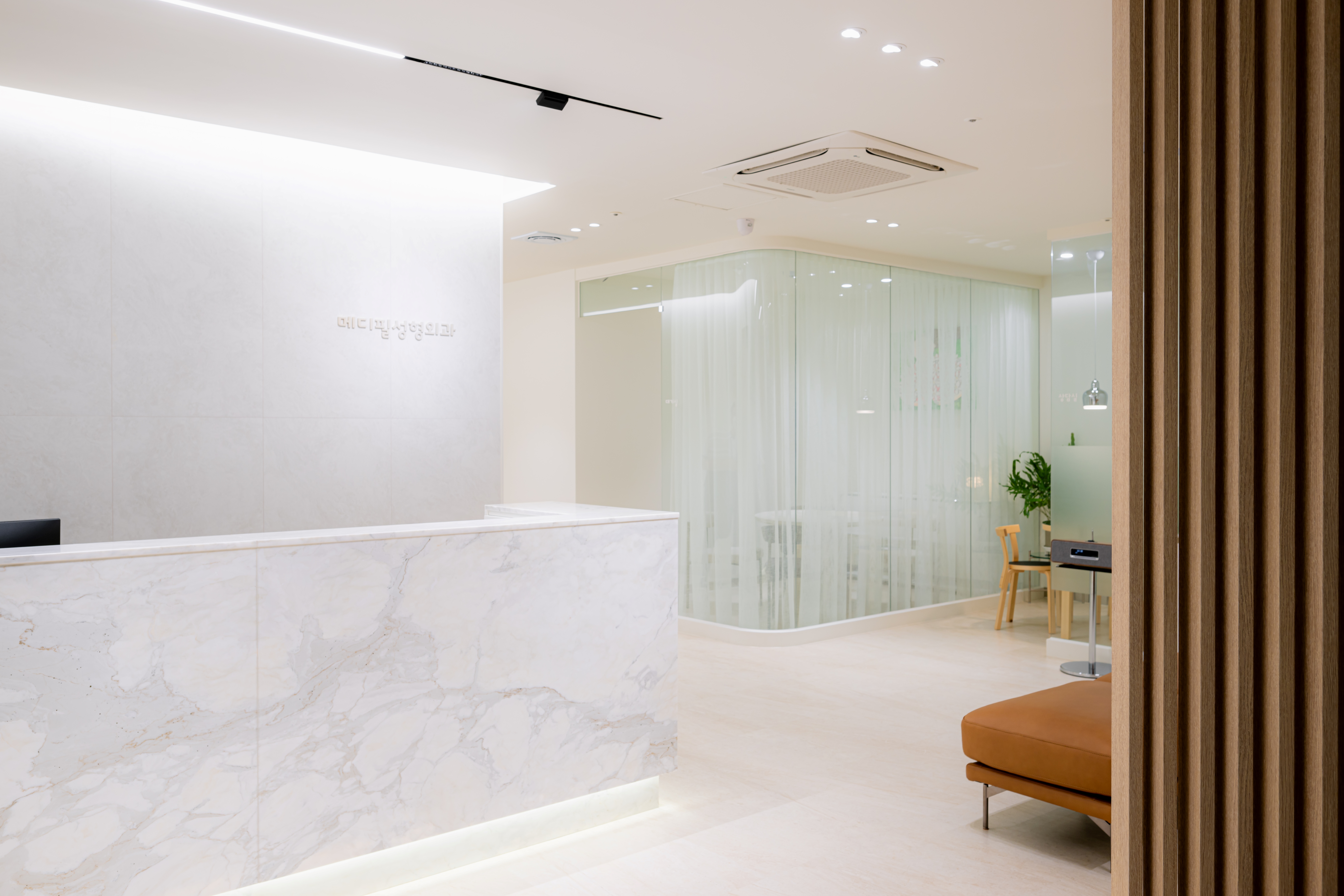 메디필성형외과의원 대표 이미지