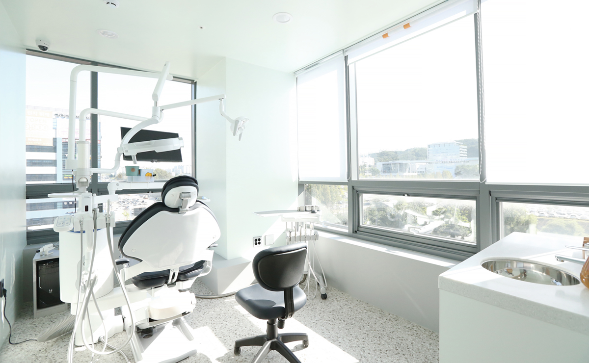 서울니어치과의원 천안 대표 이미지