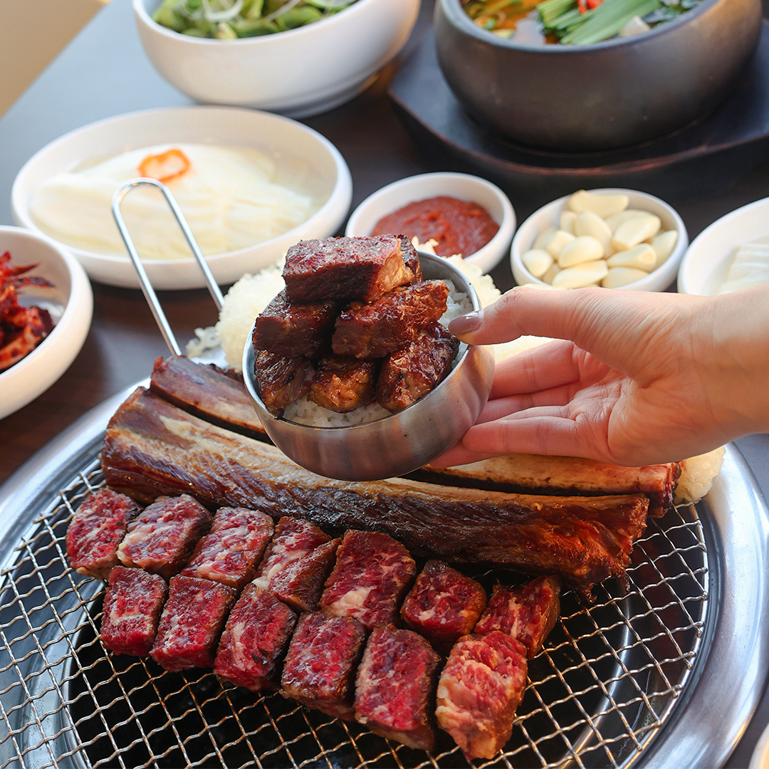 본가숯불돼지갈비 수성못점