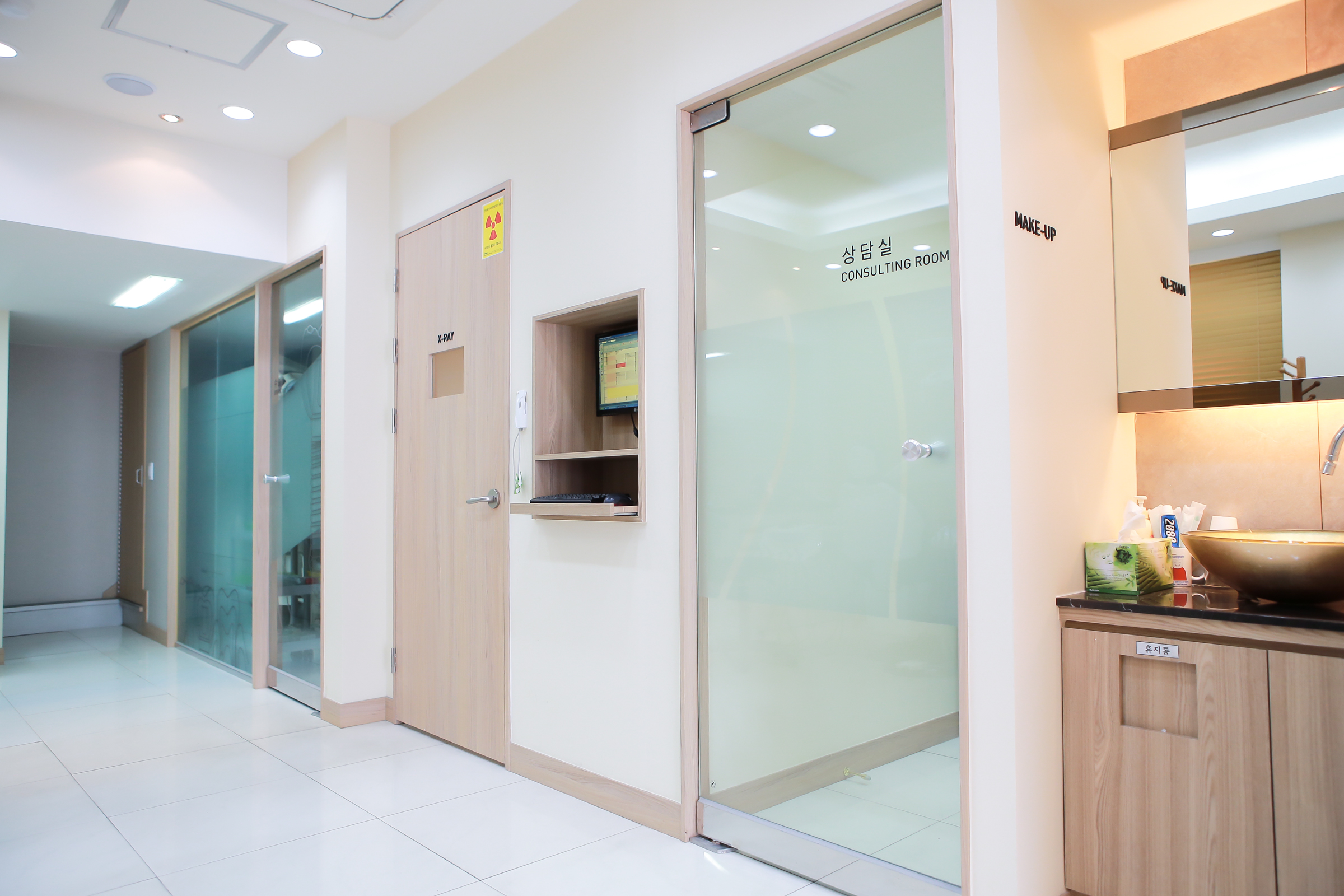 더엘치과의원 대표 이미지