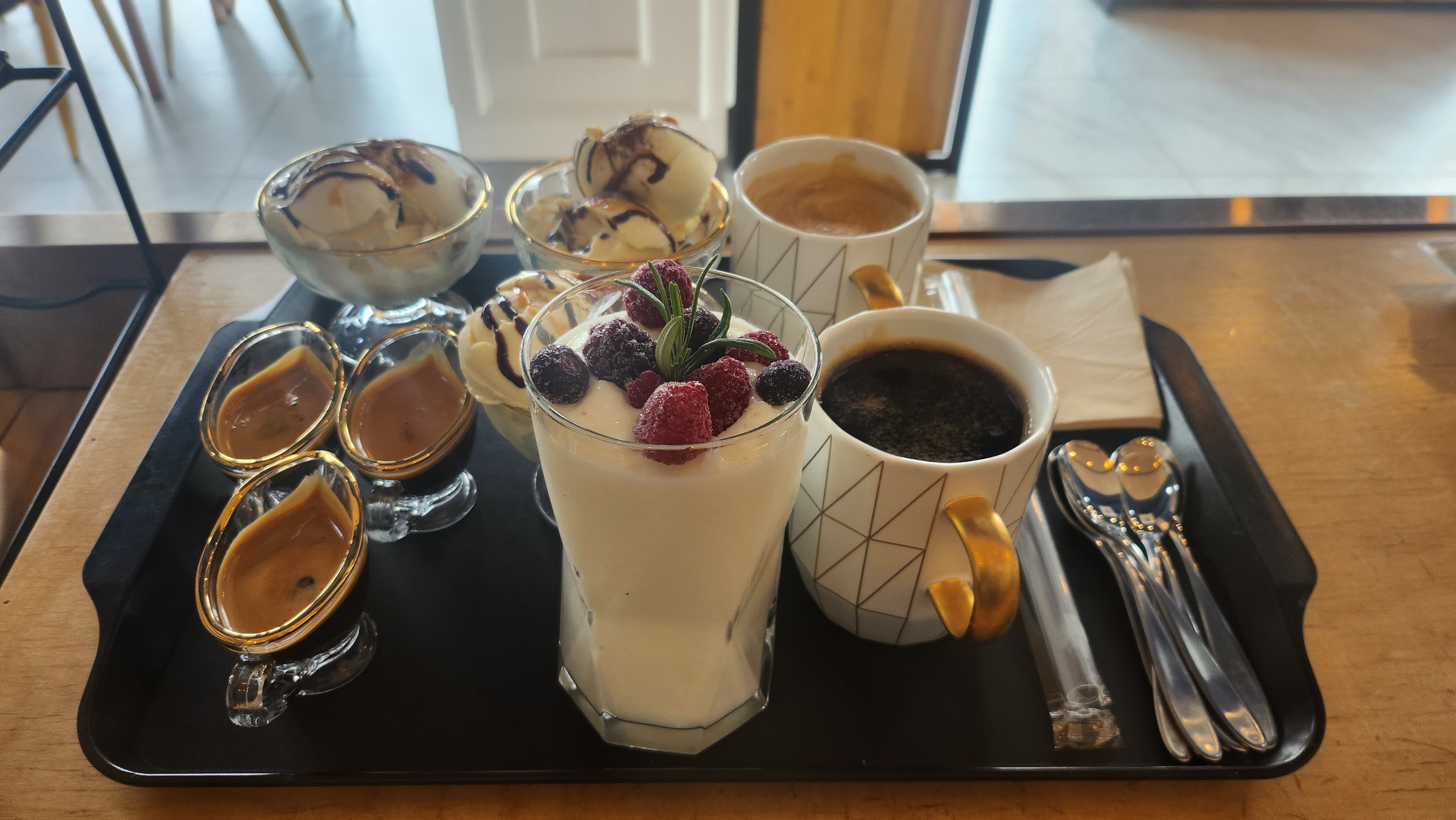 레이크뷰 대표 이미지