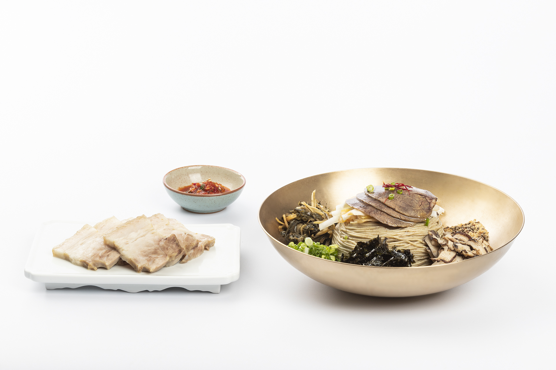 골동면과 돔베고기
