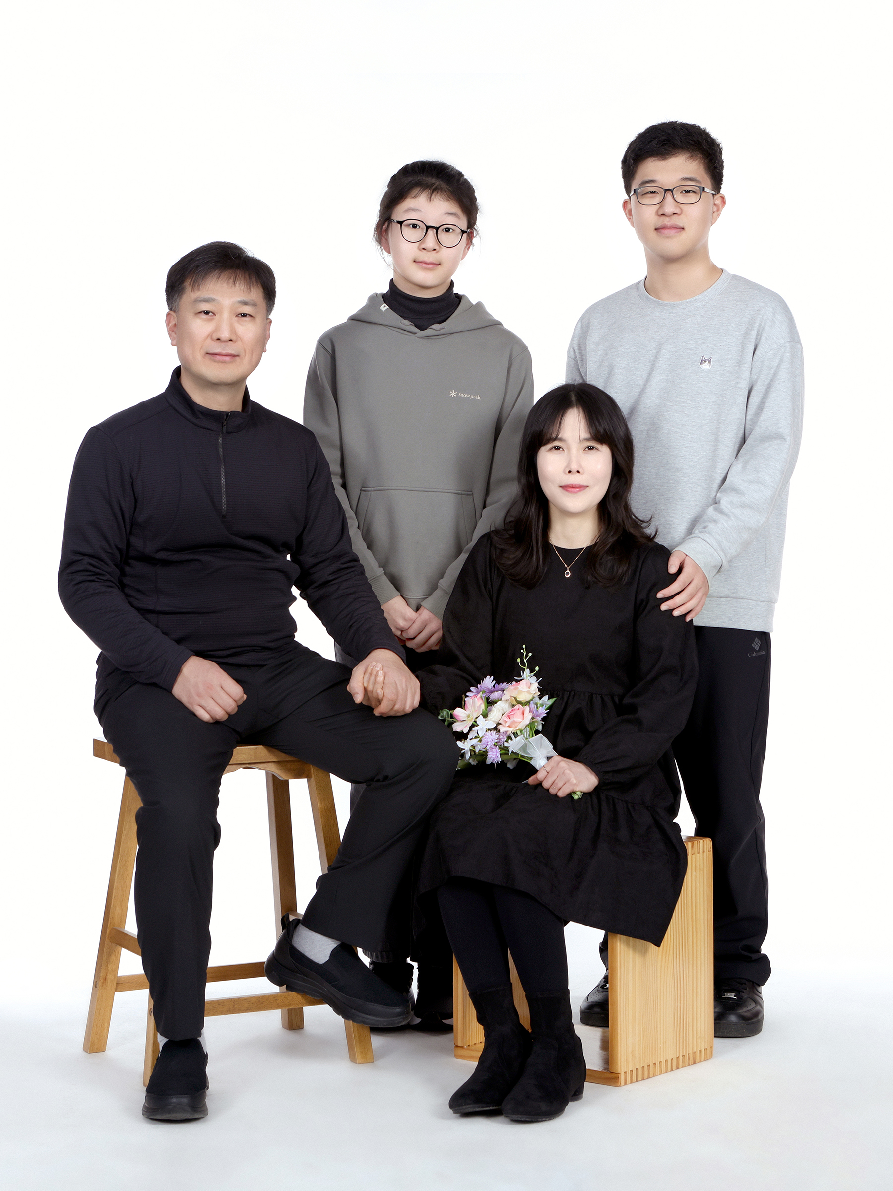 엄지스튜디오