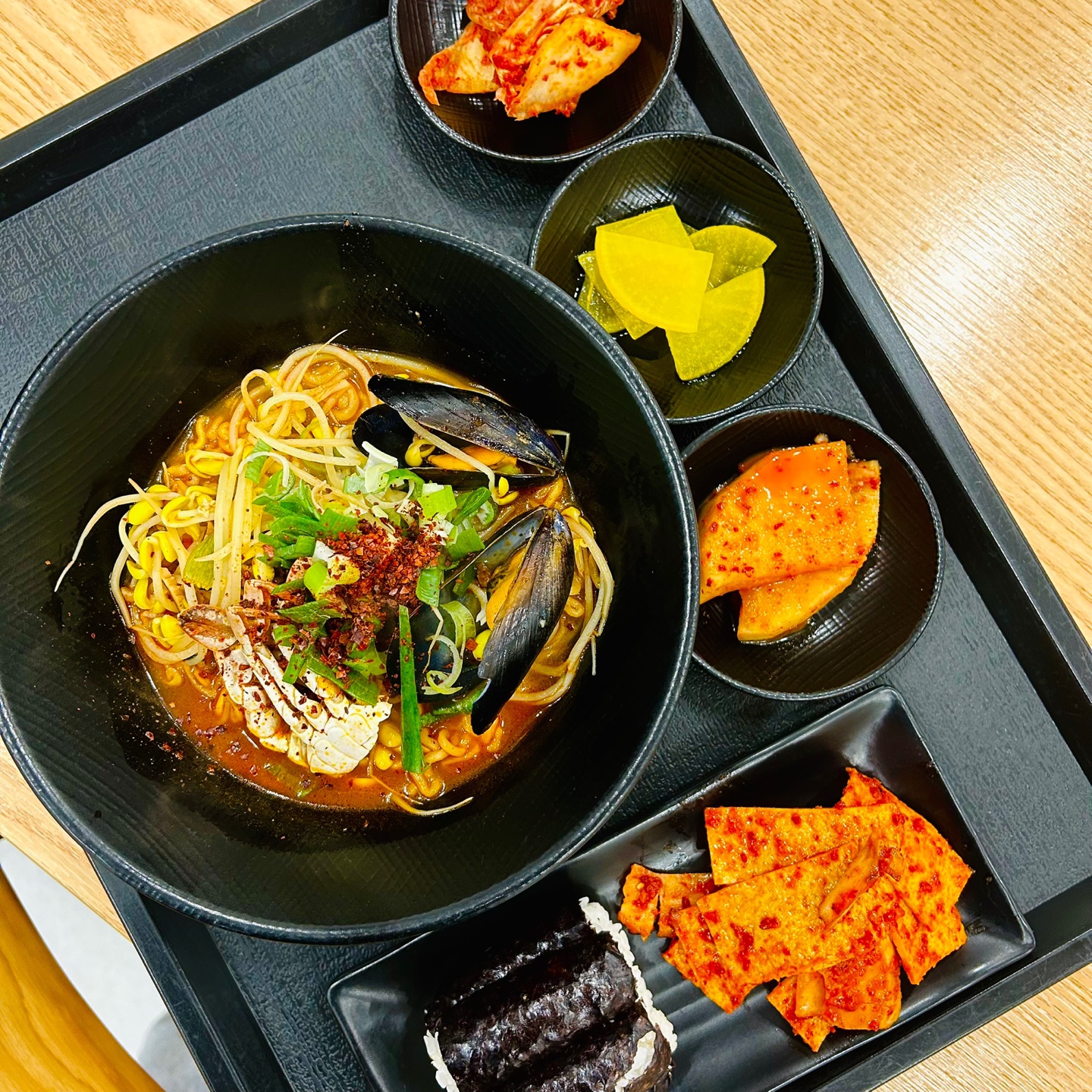 충무공김밥 오시리아점