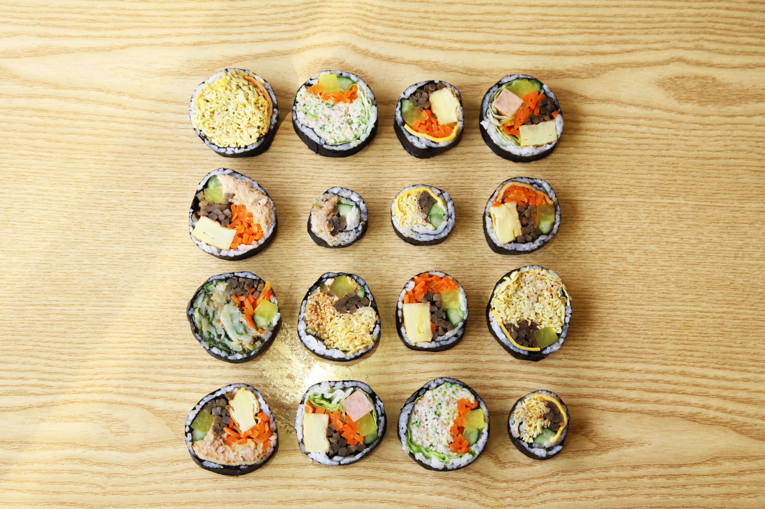 좋은날 김밥 내부 또는 관련 모습
