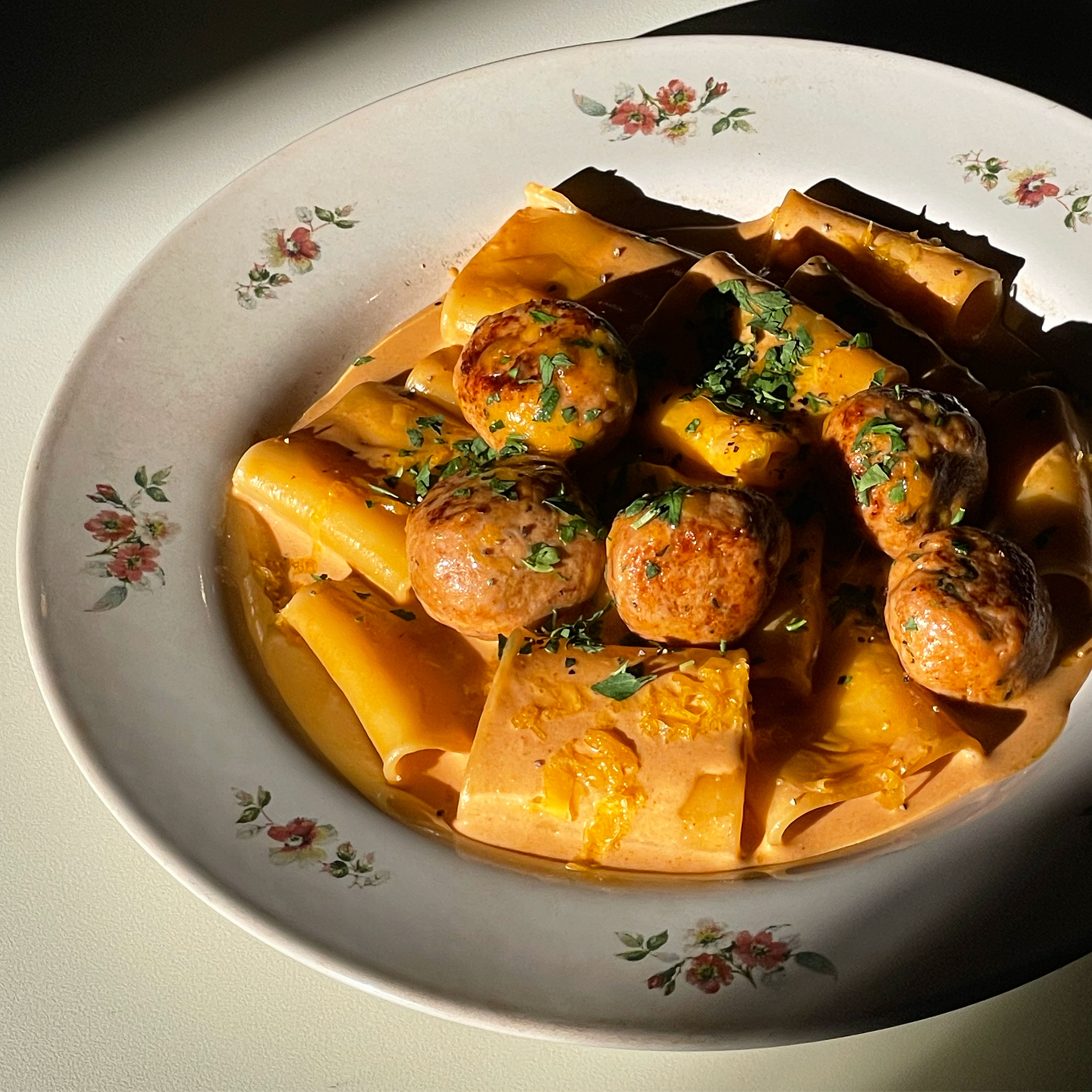 콘트라 대표 이미지