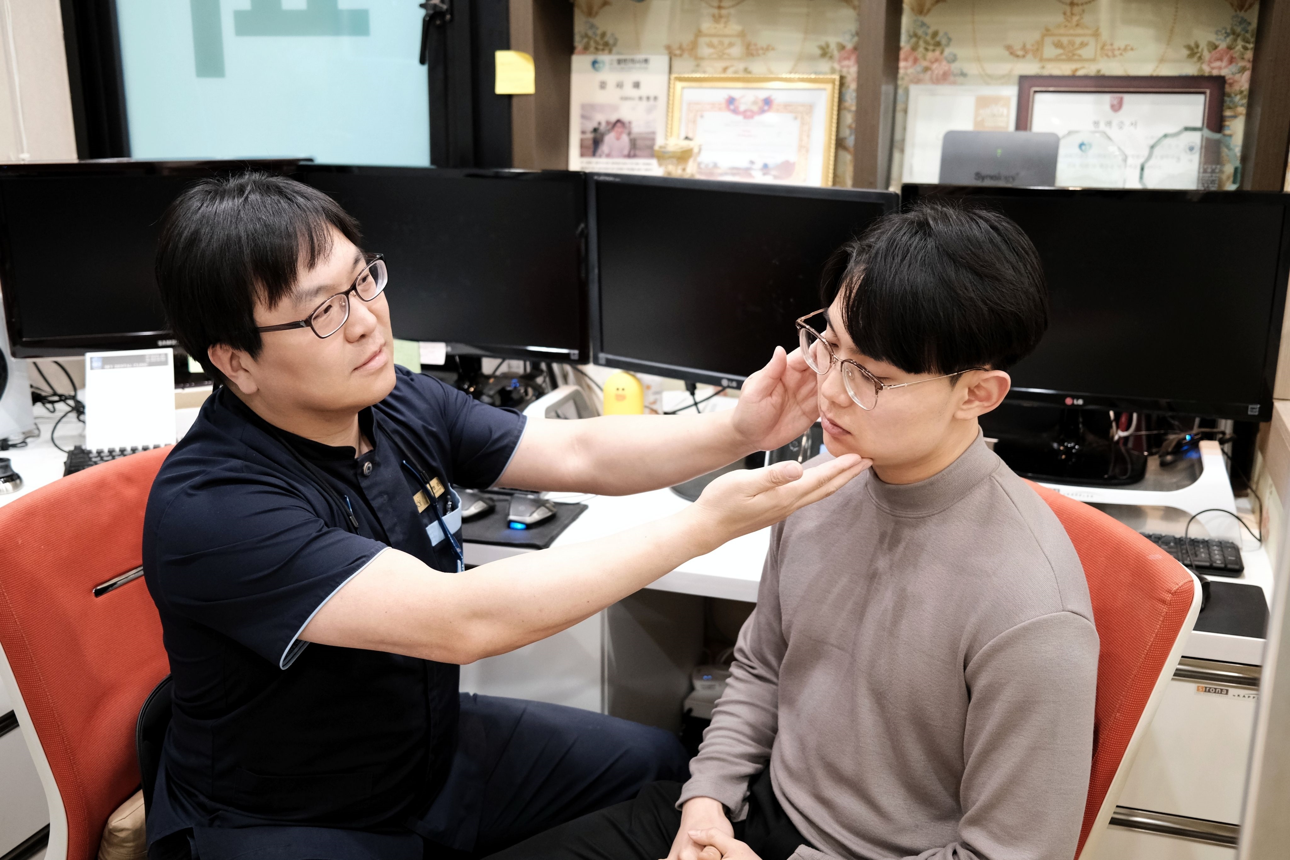 스카이치과의원 대표 이미지