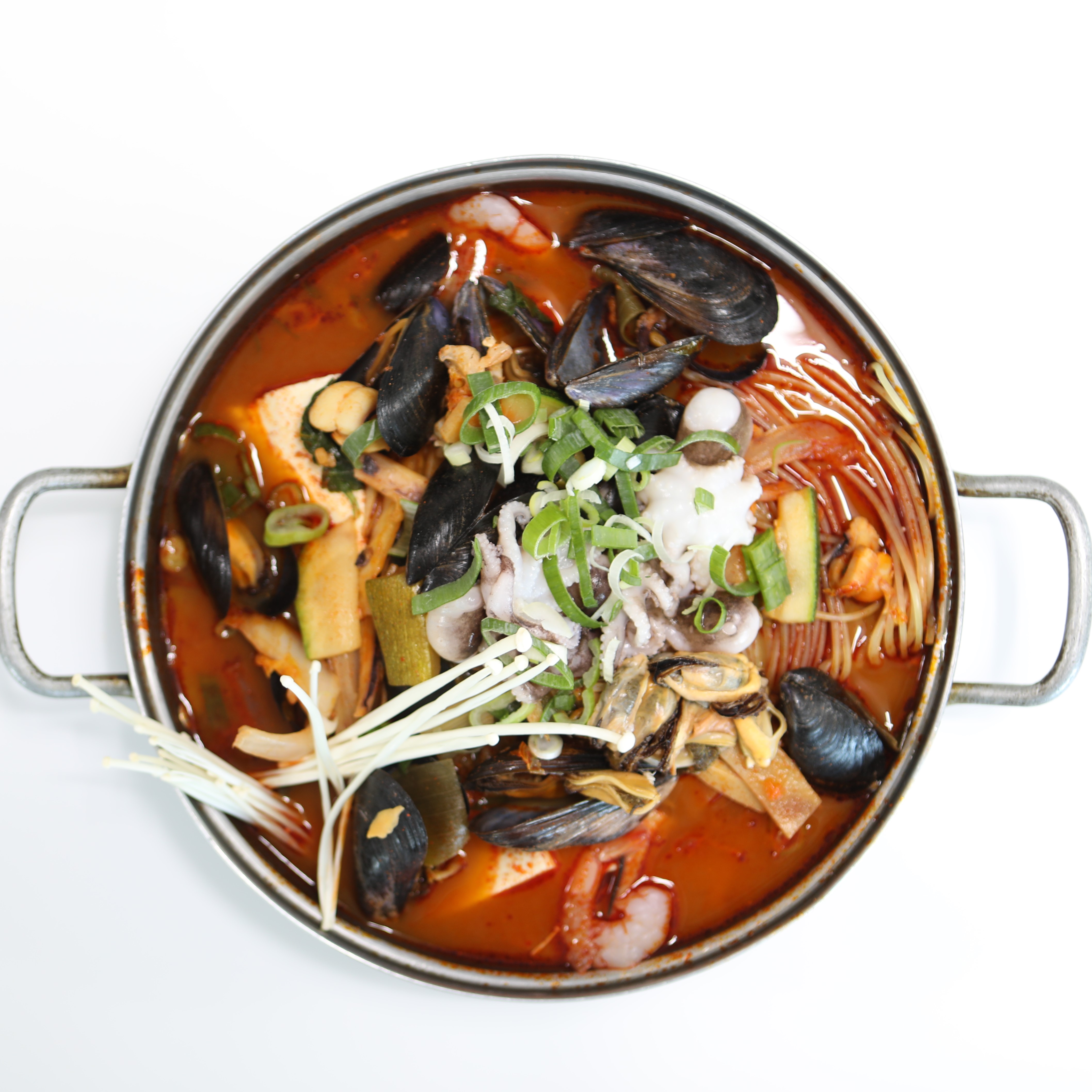 Seafood Jjamppong Tofu Hot Pot