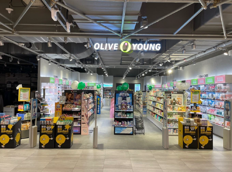 올리브영 수원AK역사점