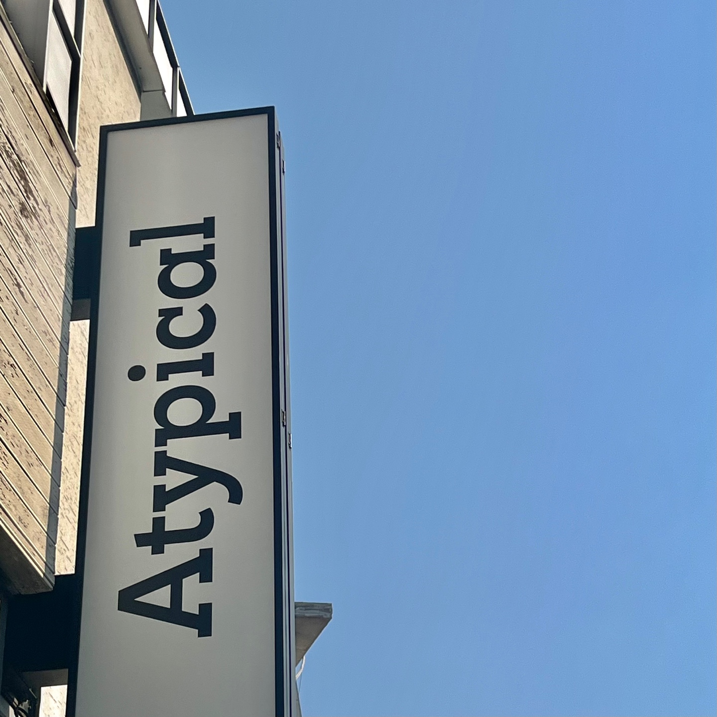 어티피컬 대표 이미지