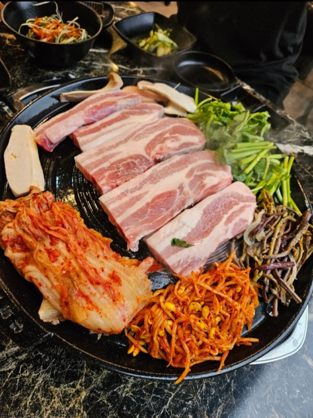 대박 솥뚜껑 삼겹살