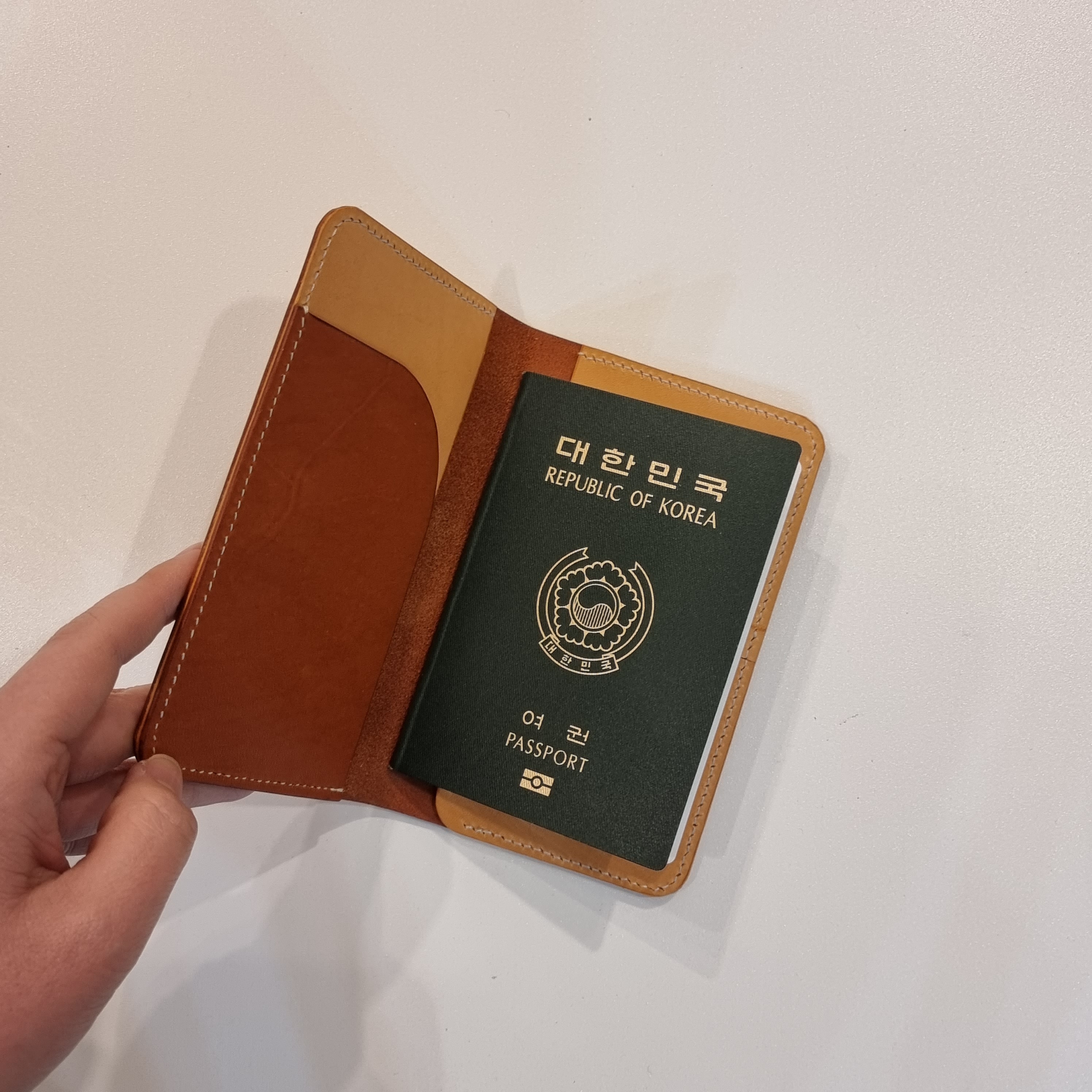 비이 스튜디오