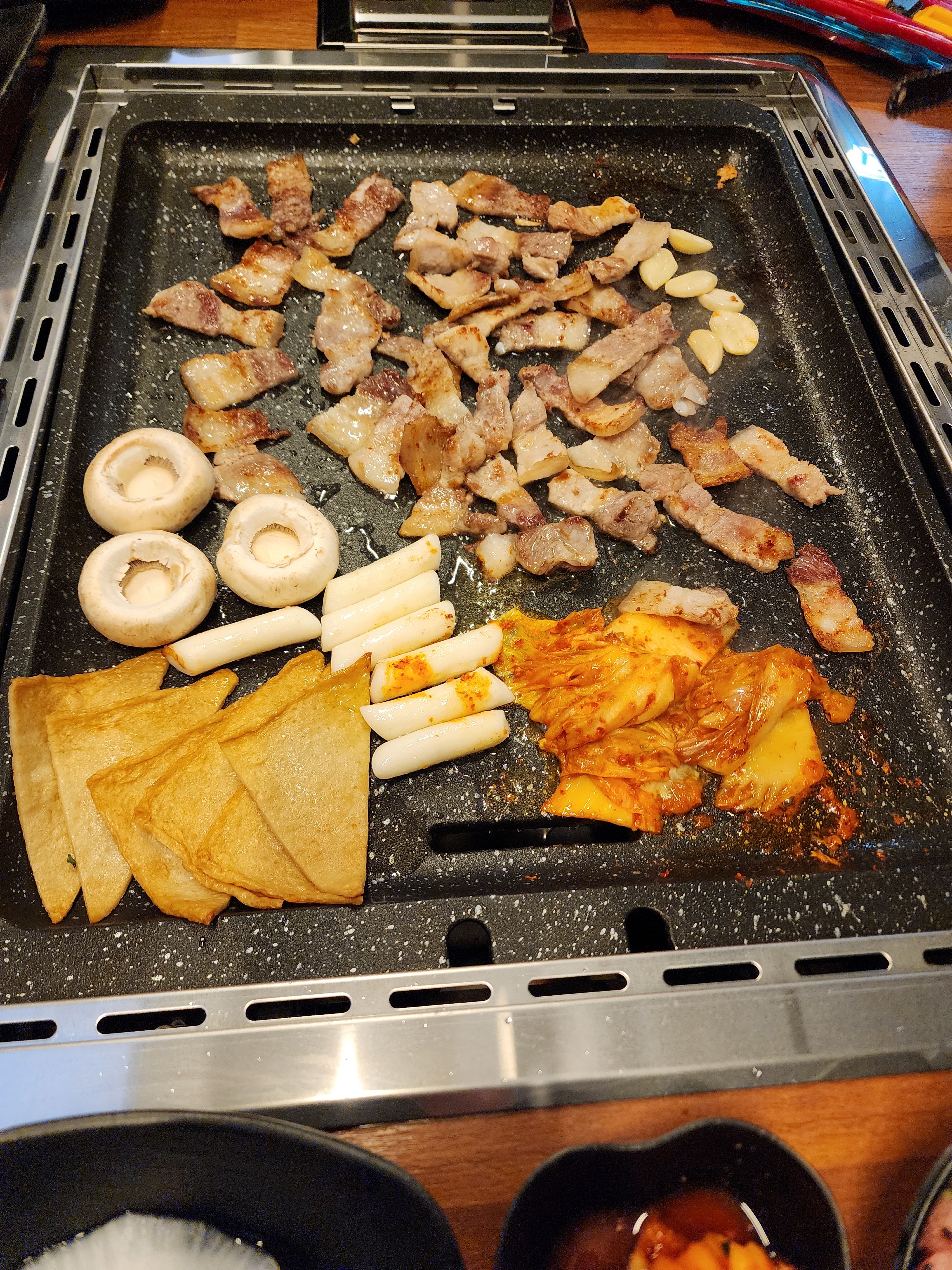 냉삼 대패 삼겹살 대연점