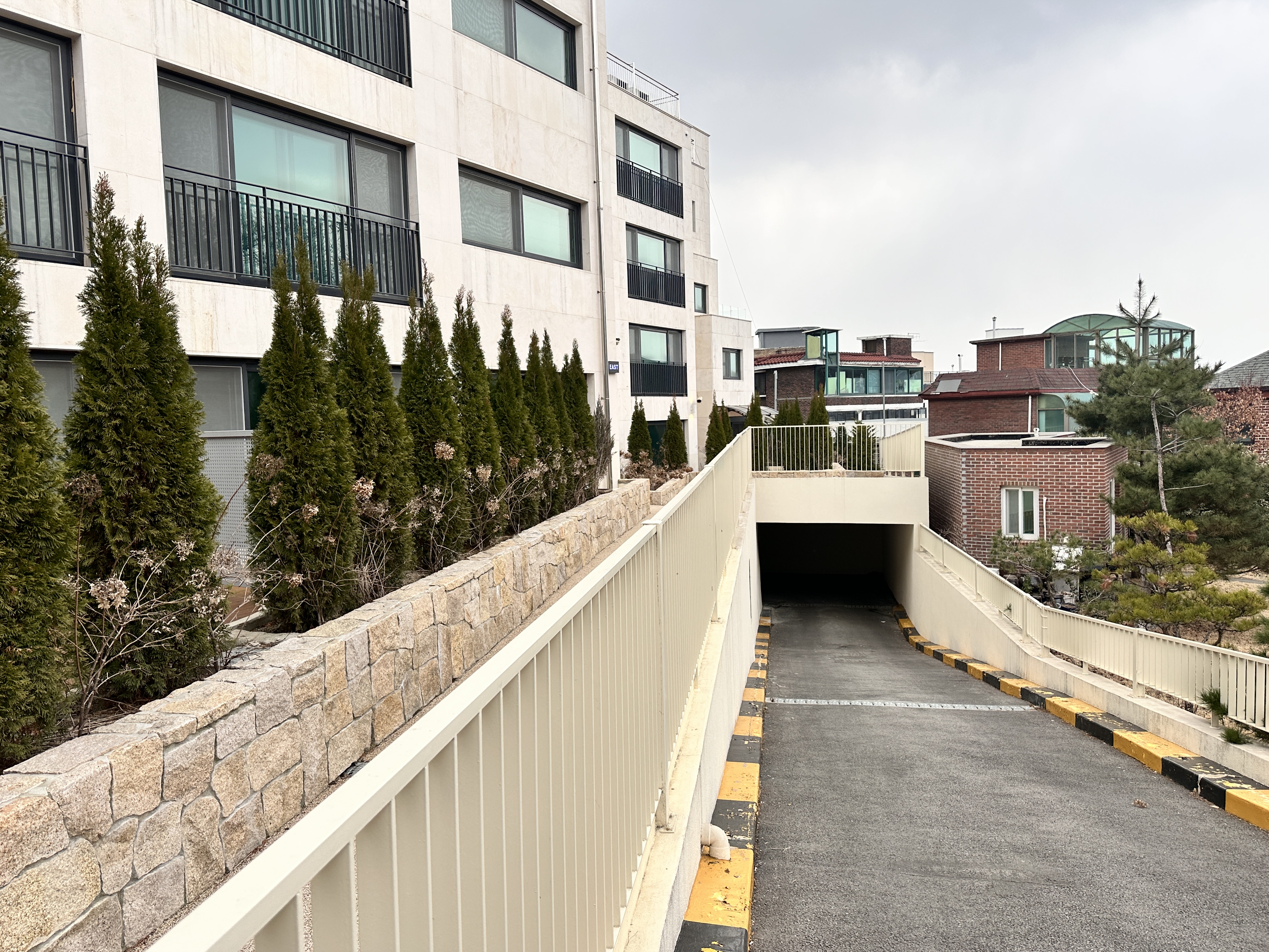 다나산업