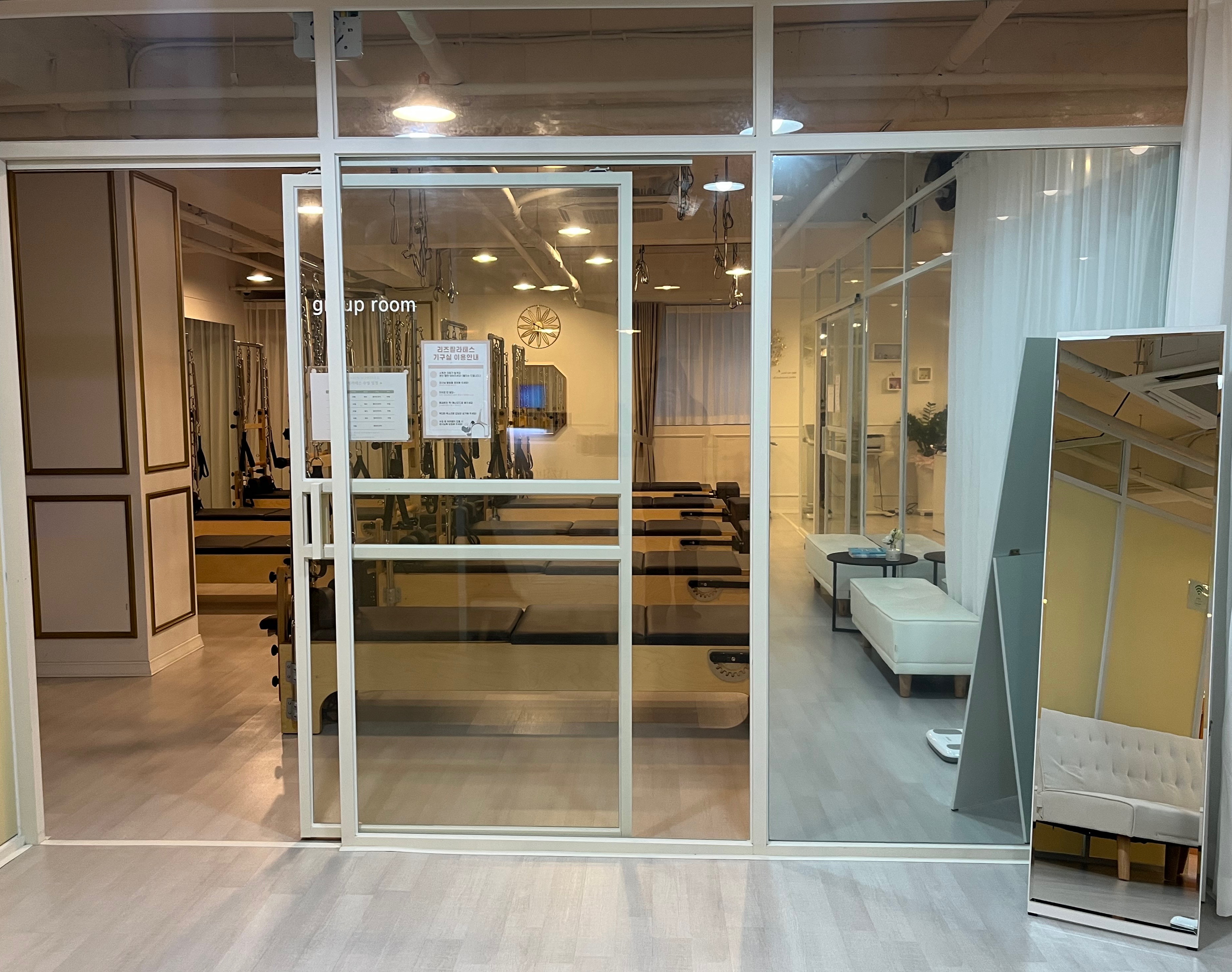 리즈필라테스 대표 이미지