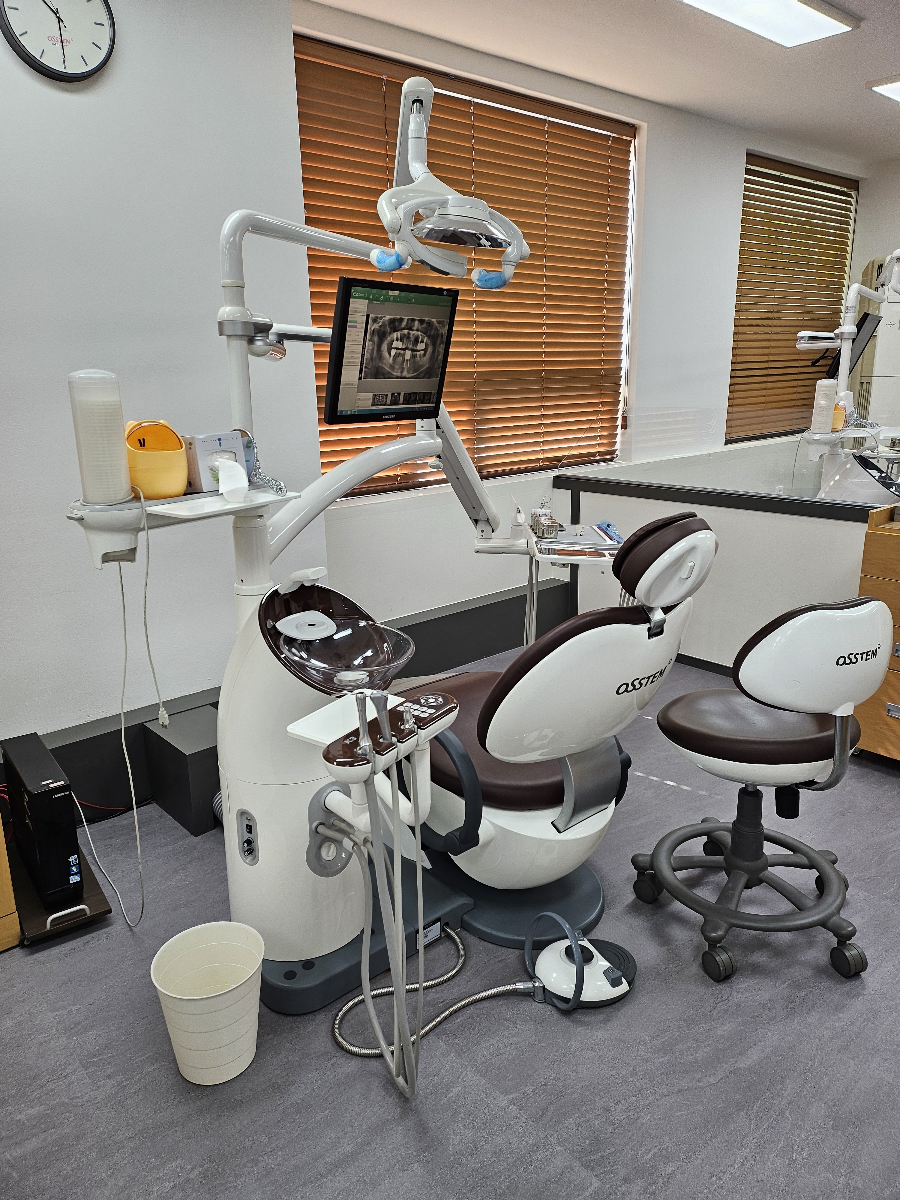 봄날치과의원 대표 이미지