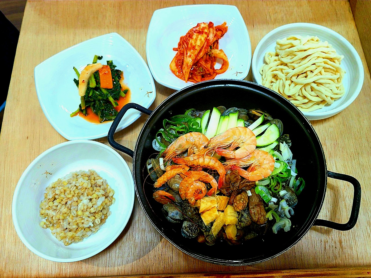 해오름해물칼국수 당진왜목마을본점