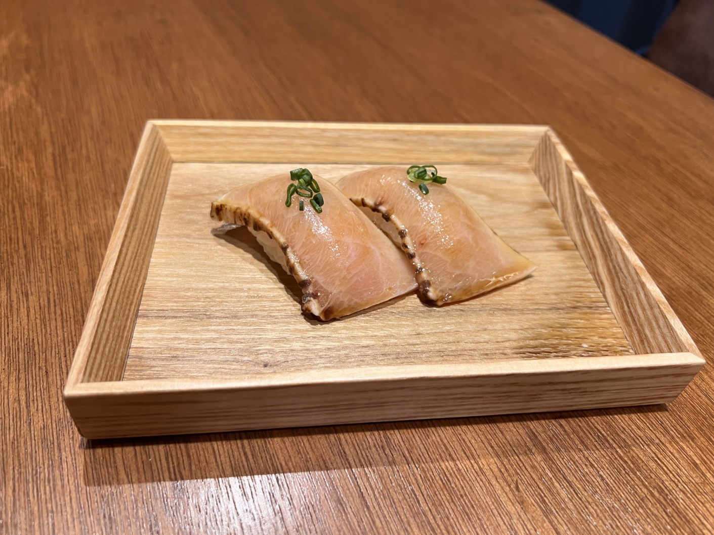 테츠야스시