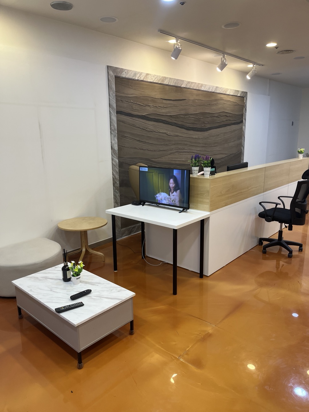 아이폰수리 아이895 독산시티렉스점