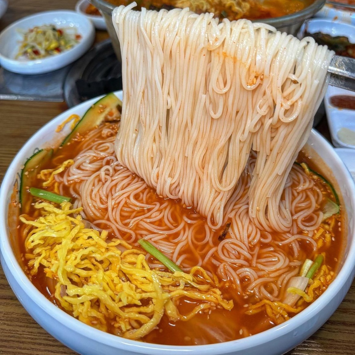 김치옥 김해율하점