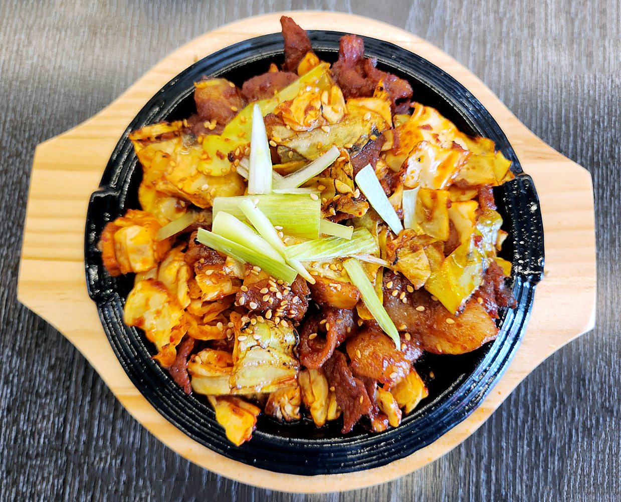 건뚱네김치속돼지 하단점
