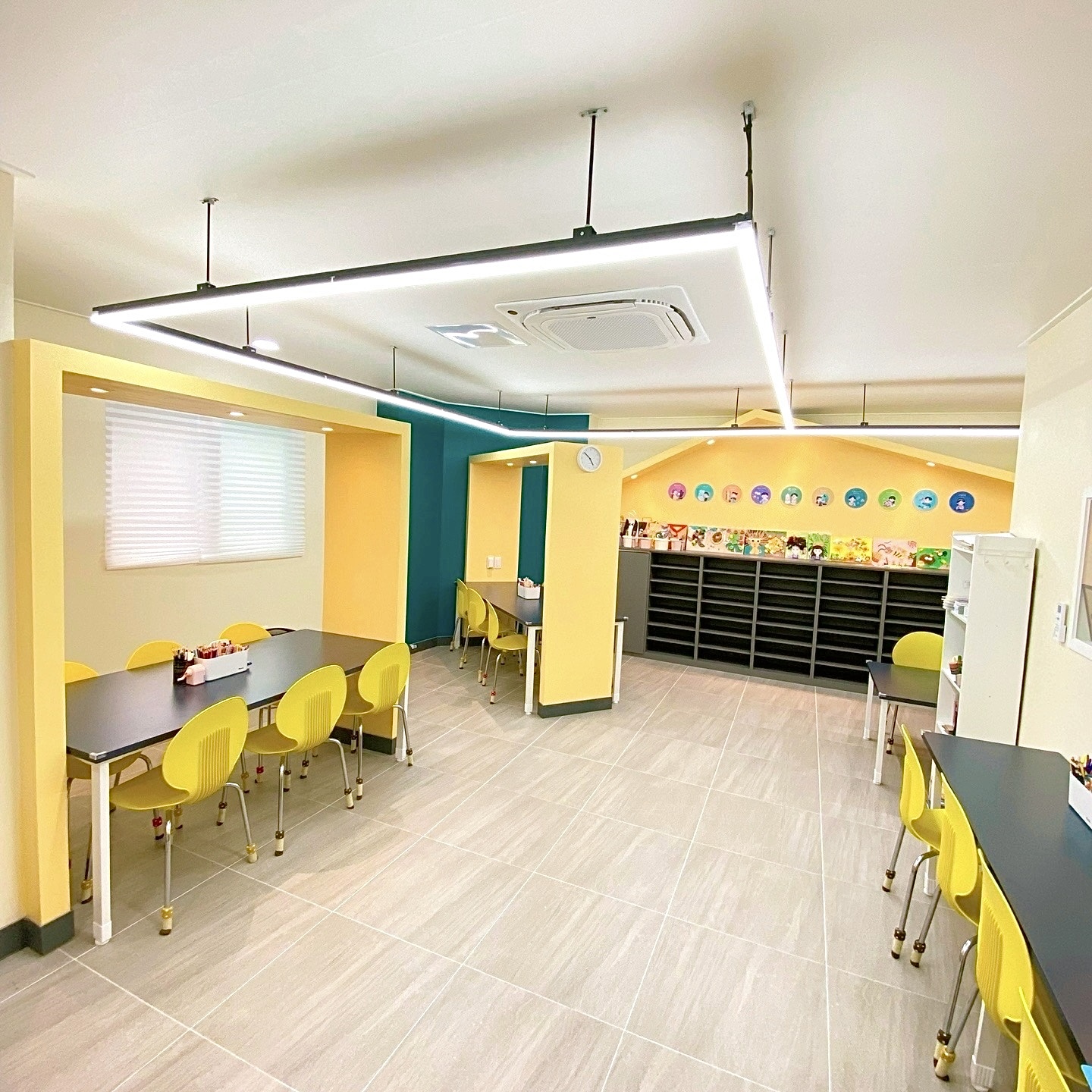 아이꼬모디자인미술학원 교방점