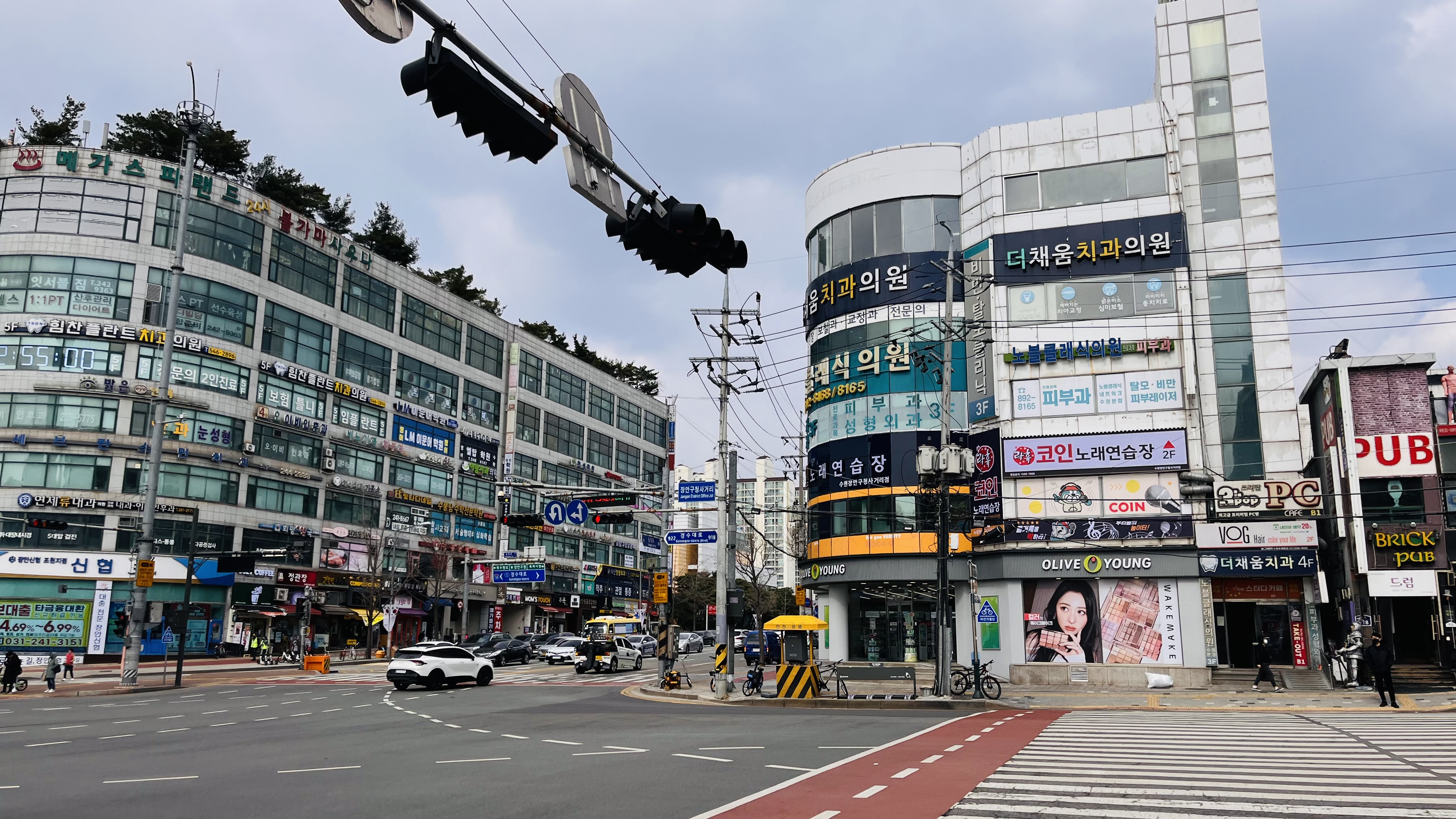 락휴코인노래연습장 수원장안구청사거리점