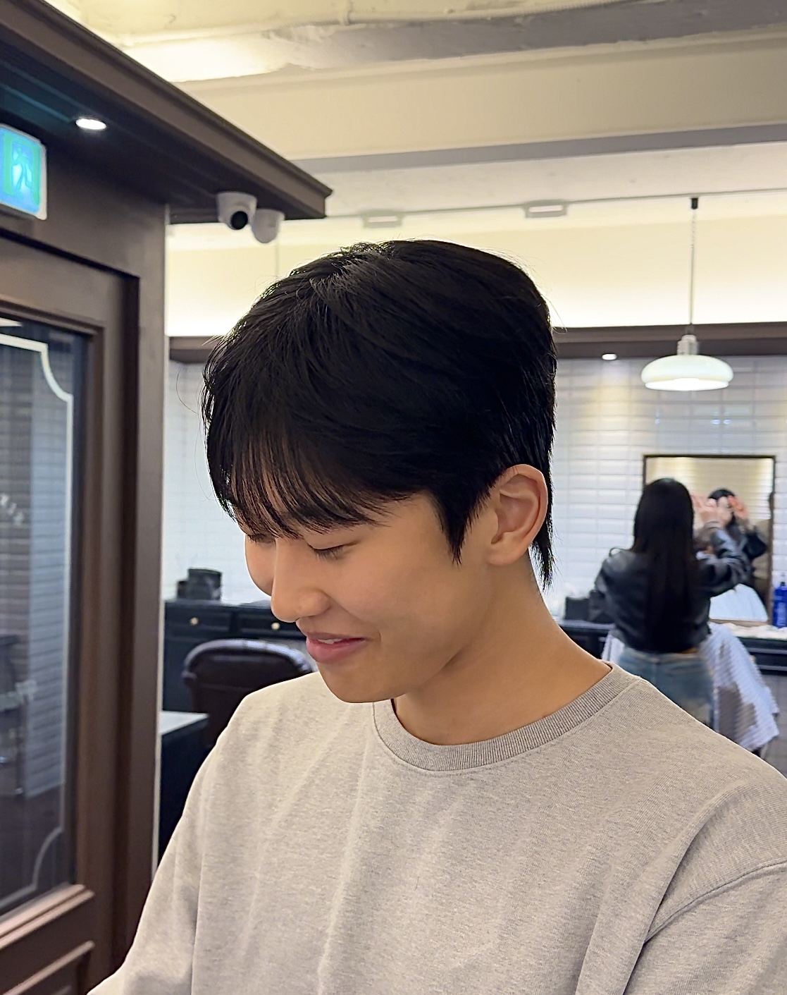 맨드살롱 신촌점