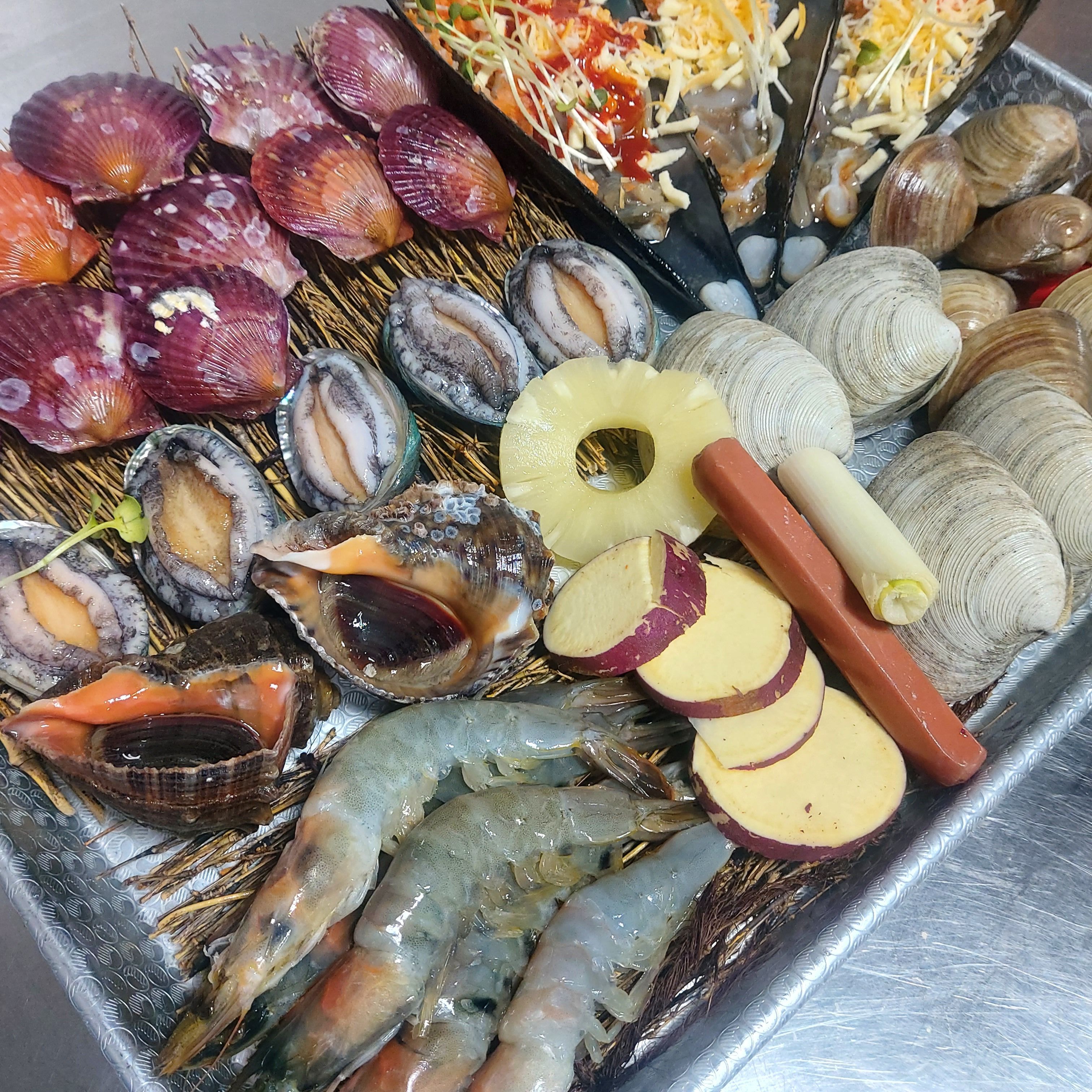 달빛키조개삼합 첨단점