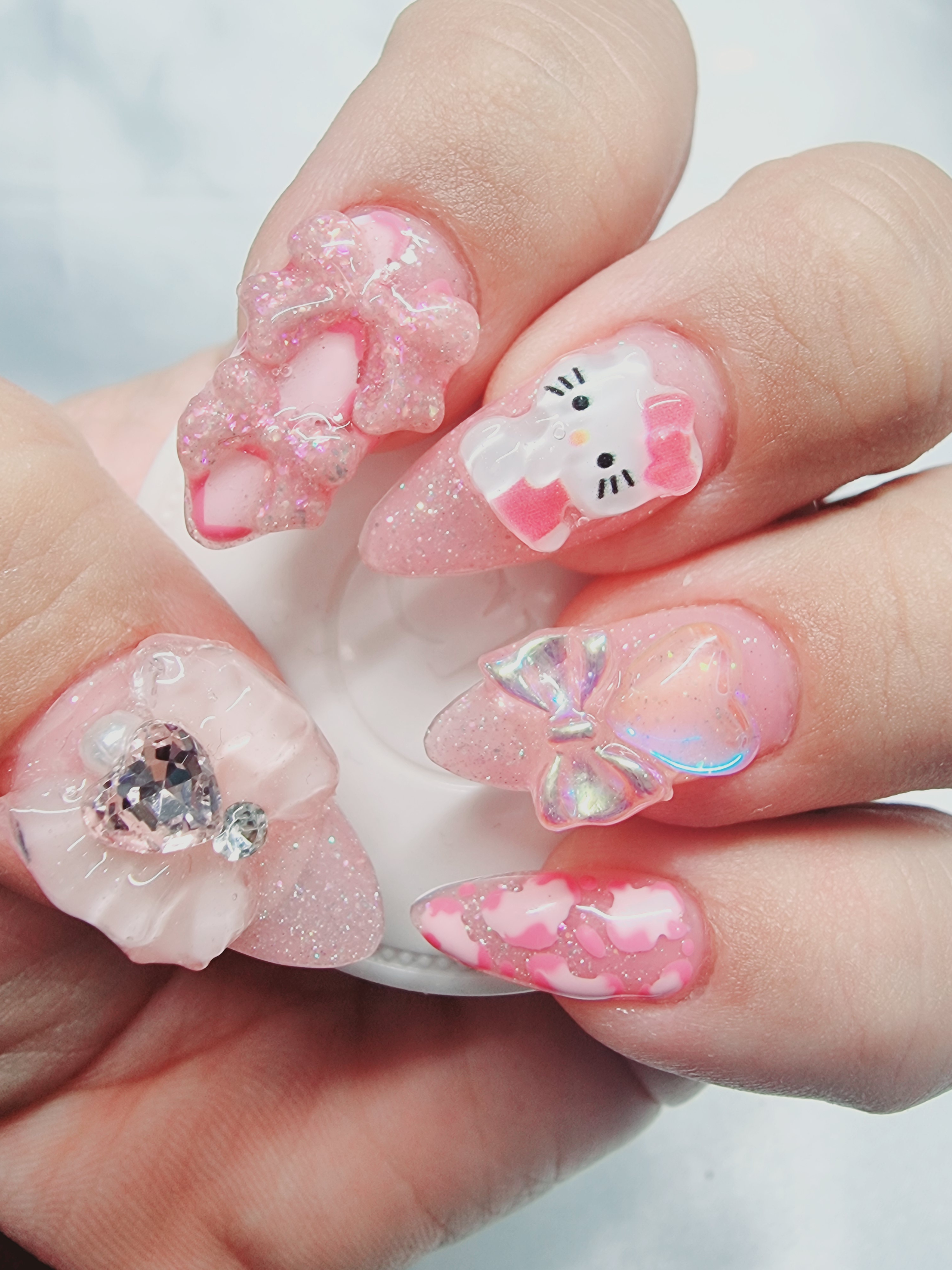 크리스탈네일 대표 이미지