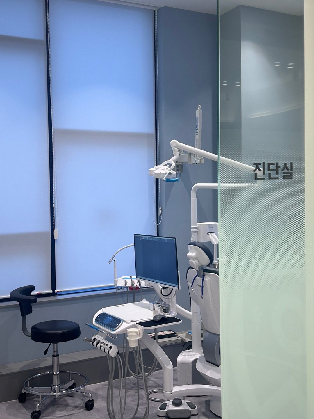 연세하늘치과의원 대표 이미지