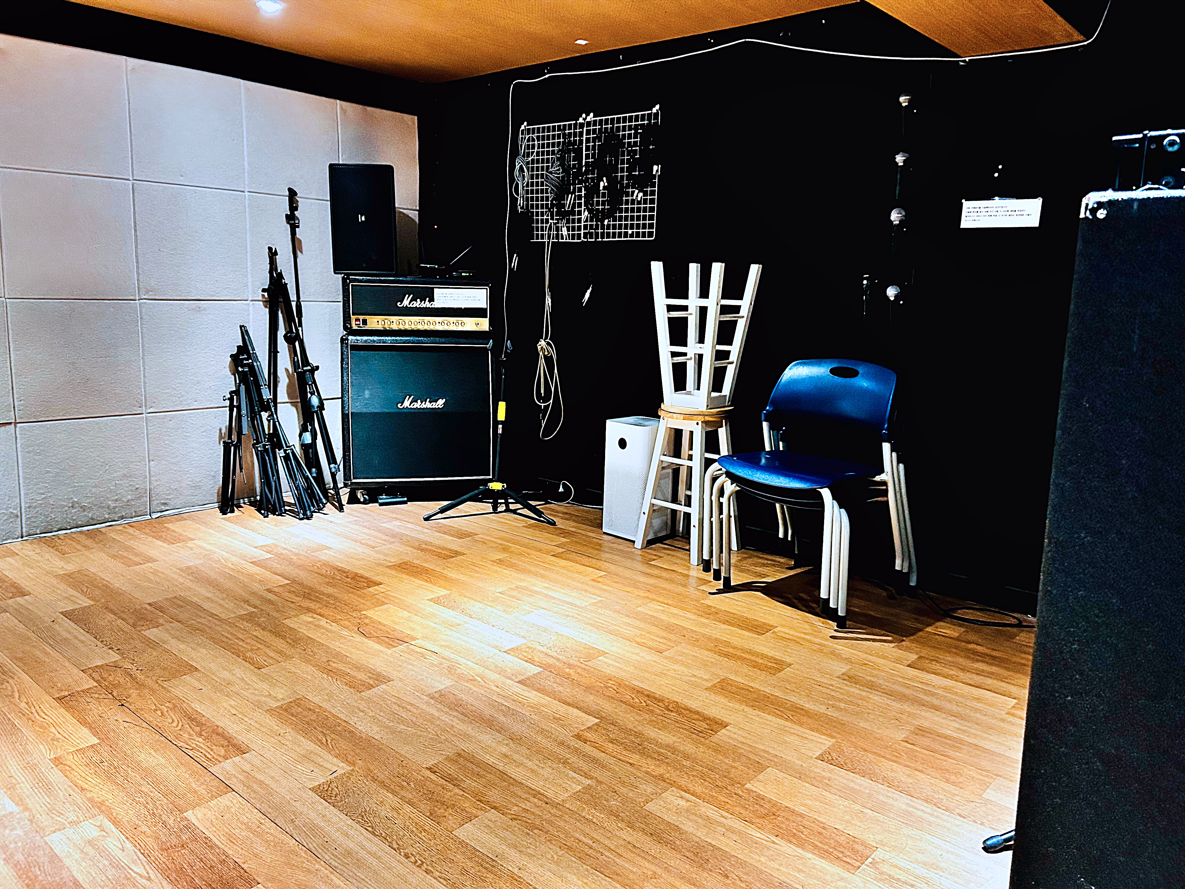 1번째 스튜디오 사진