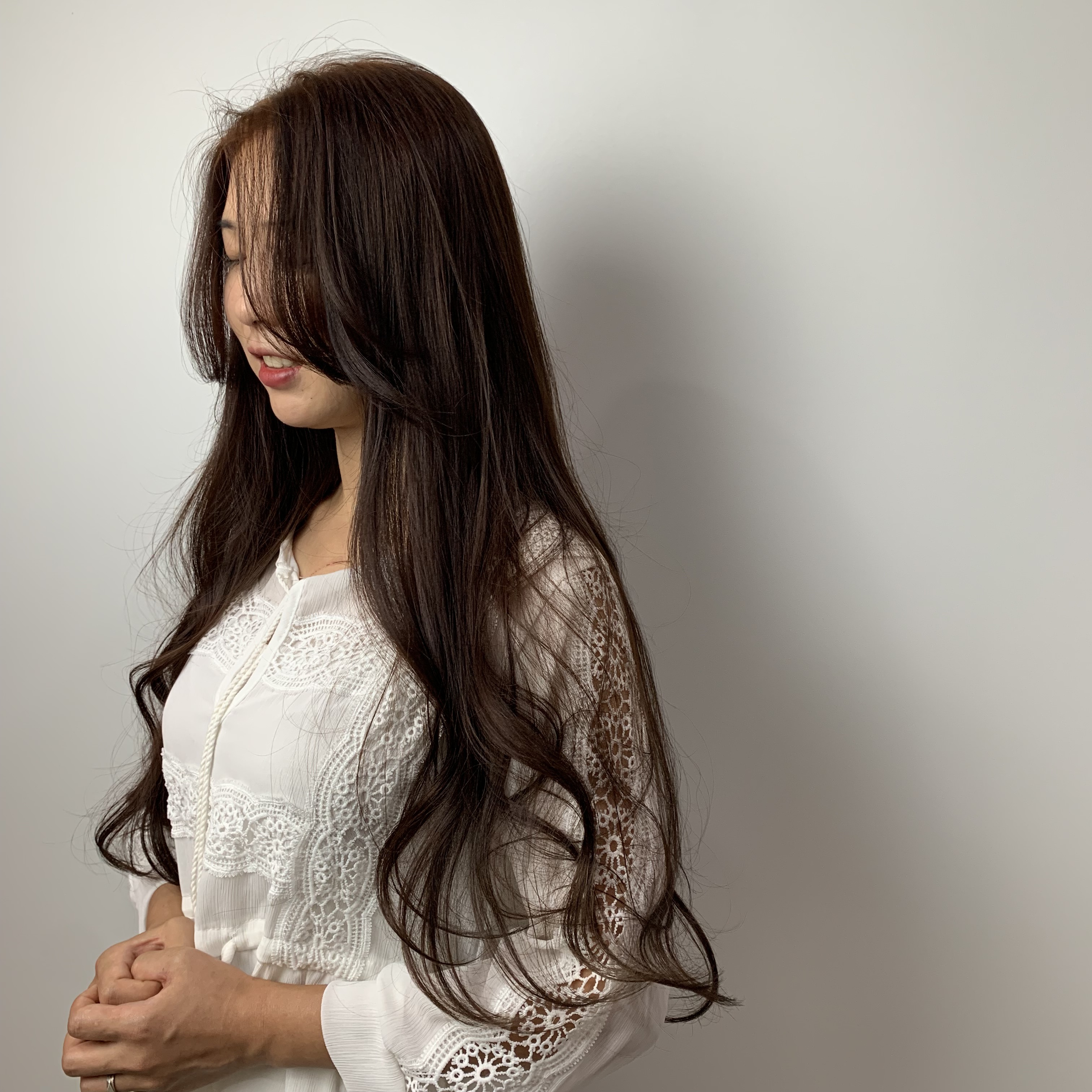 살롱오똔 내부 또는 관련 모습
