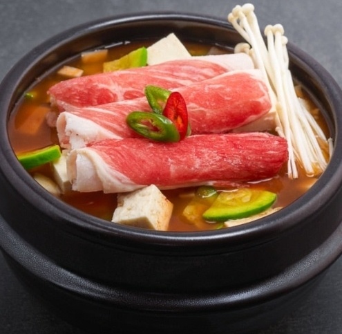 상도동솥뚜껑숭실대점