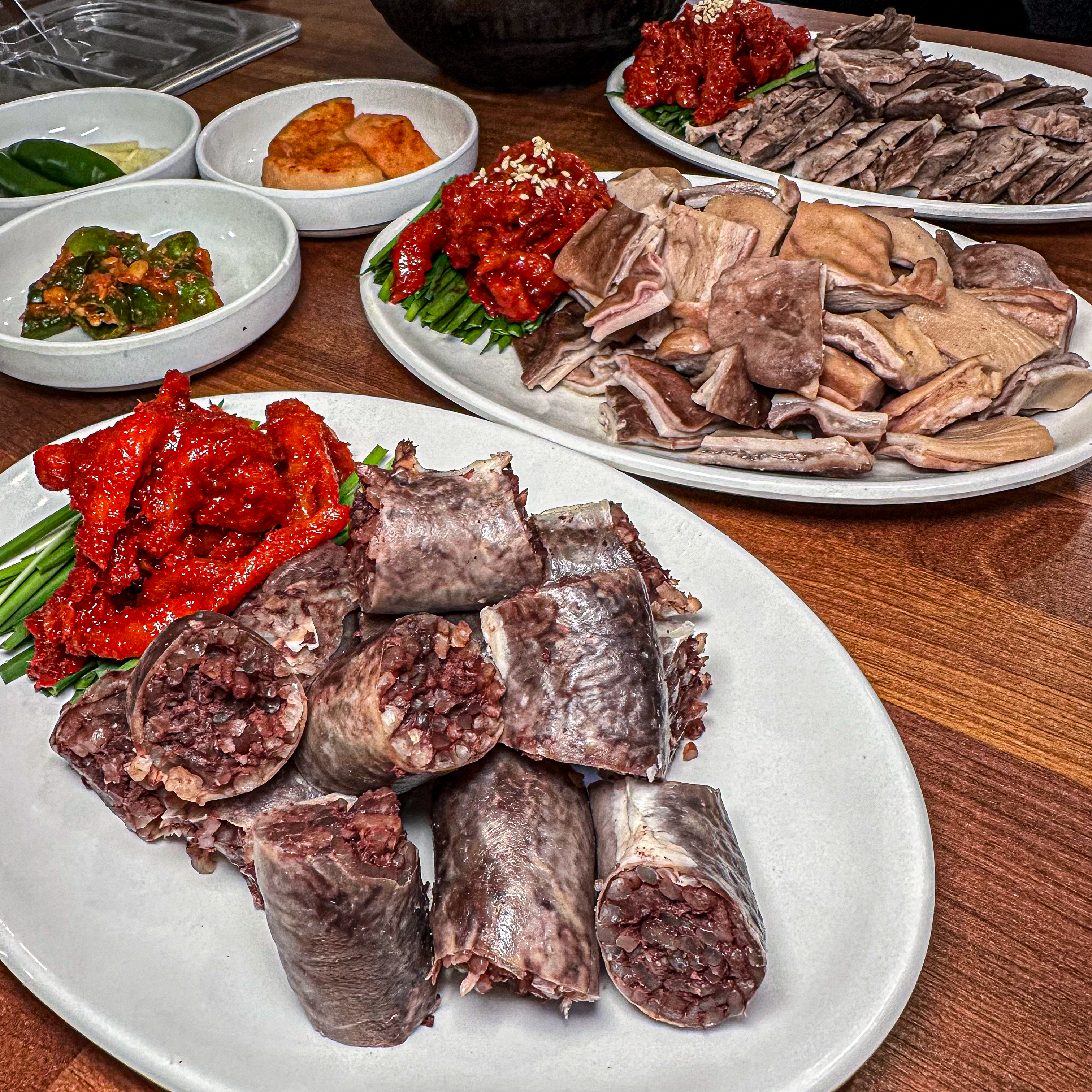 명품을지순대국