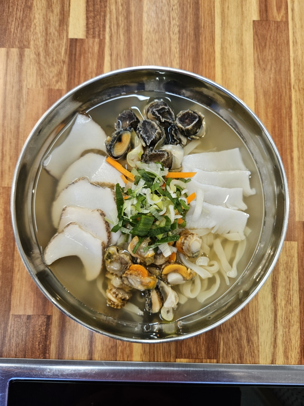 박승광해물손칼국수 새솔동점