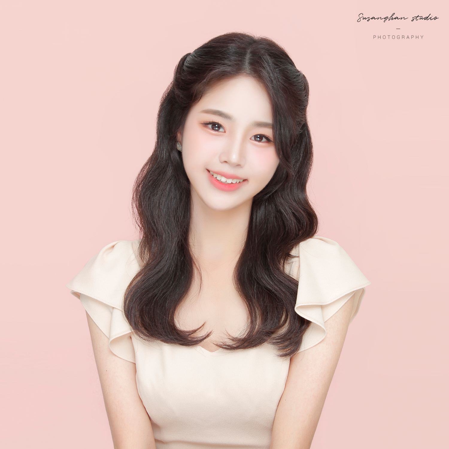 수상한사진관 홍대점