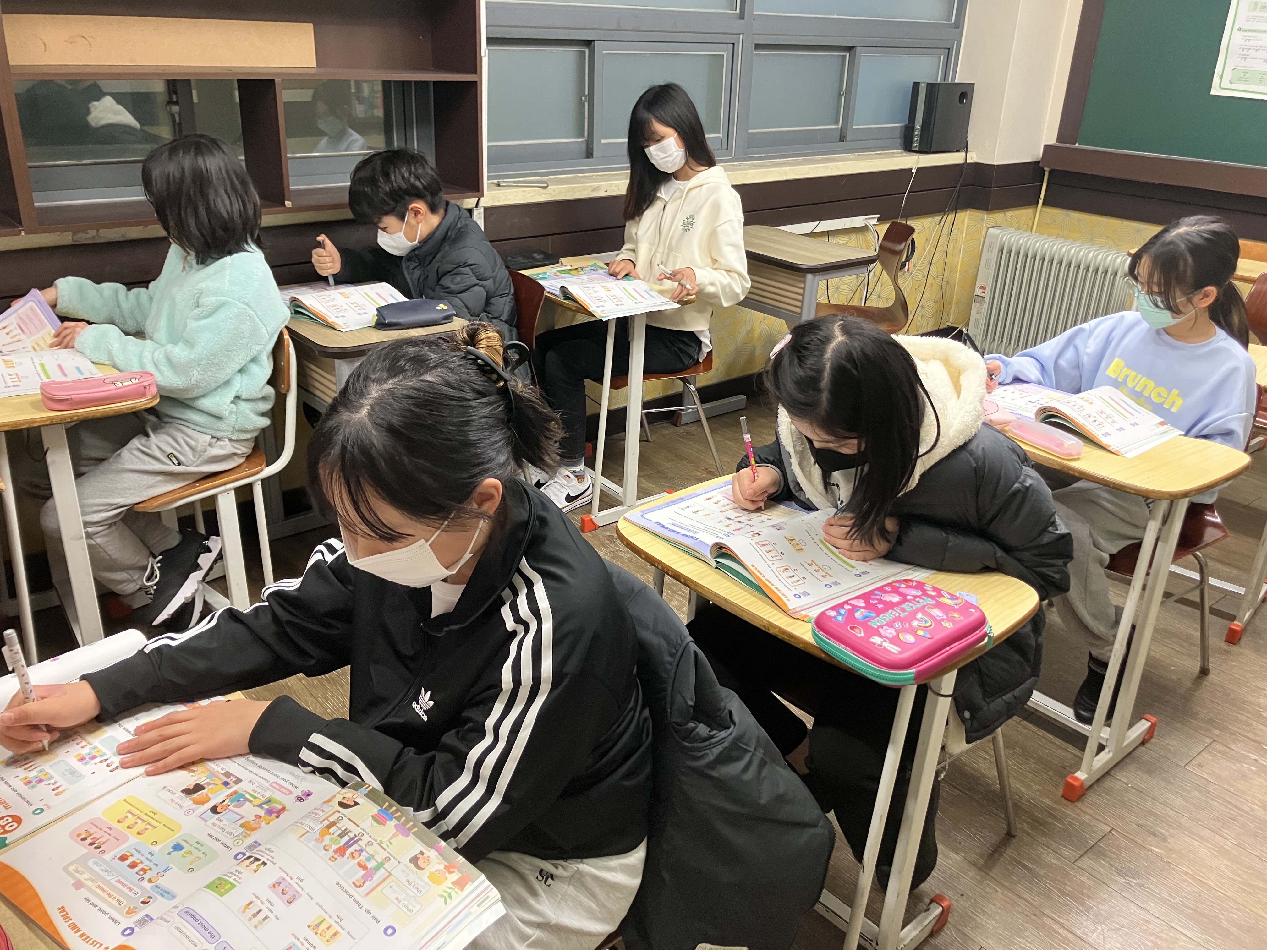 더배움 영어수학학원 에이드영어 매쓰홀릭수학 화명카이저점