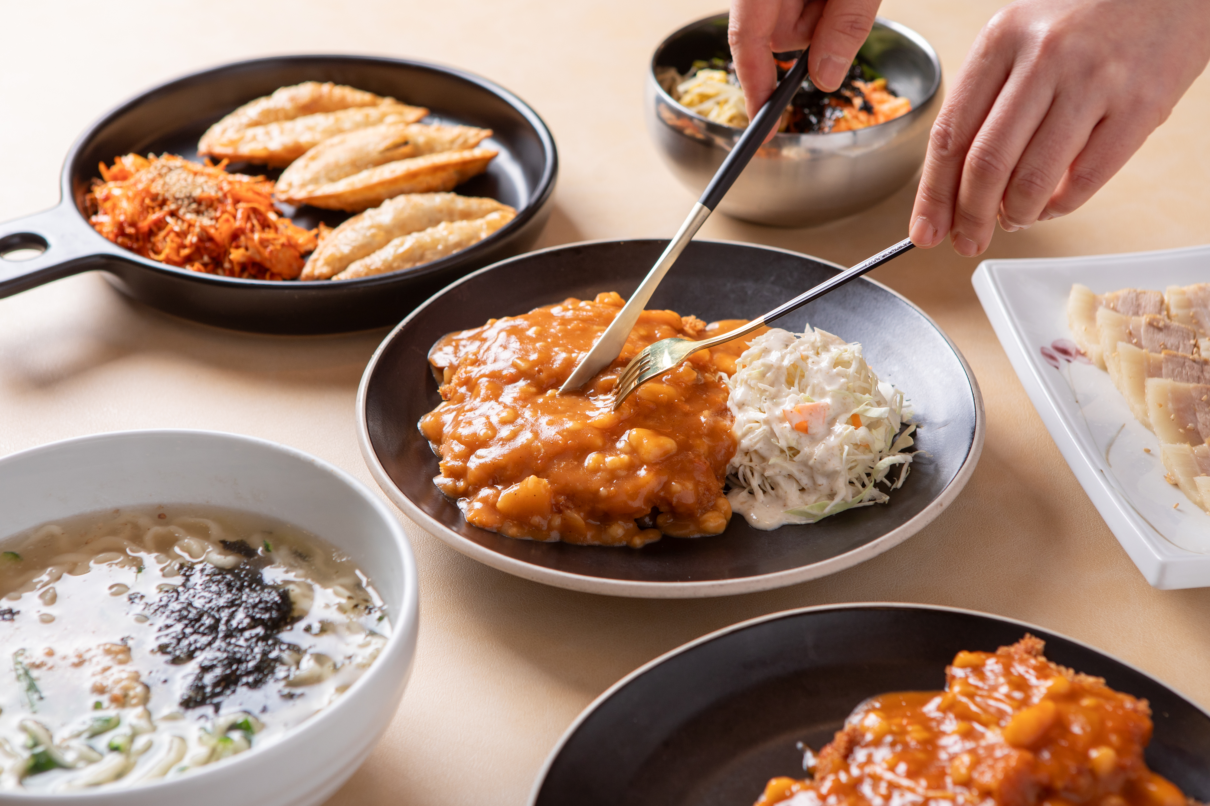 느티나무칼국수&돈까스 봉덕동 본점