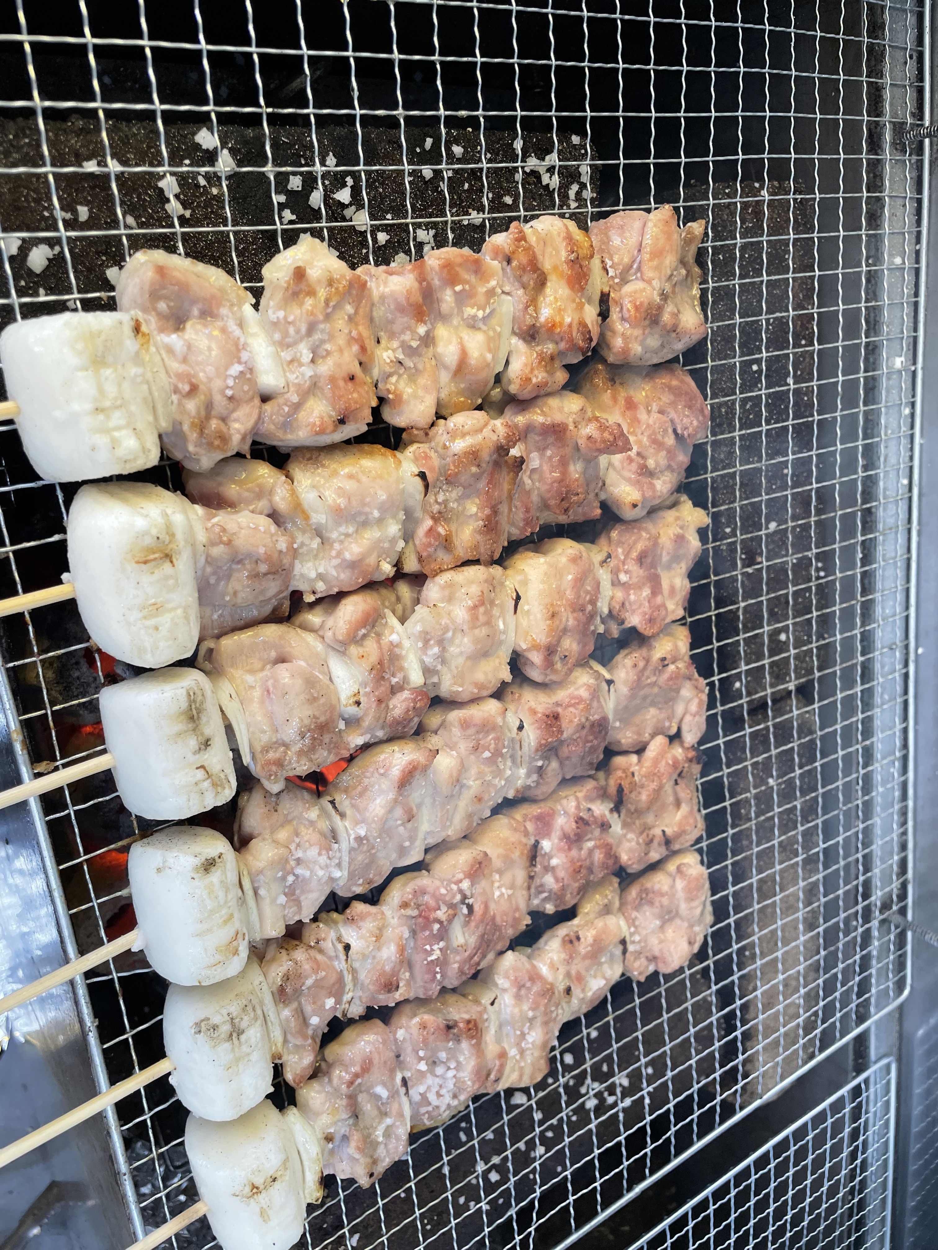 꼬치다