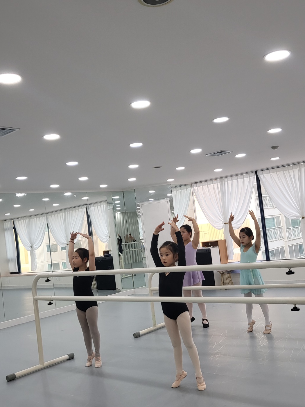 한양J발레학원