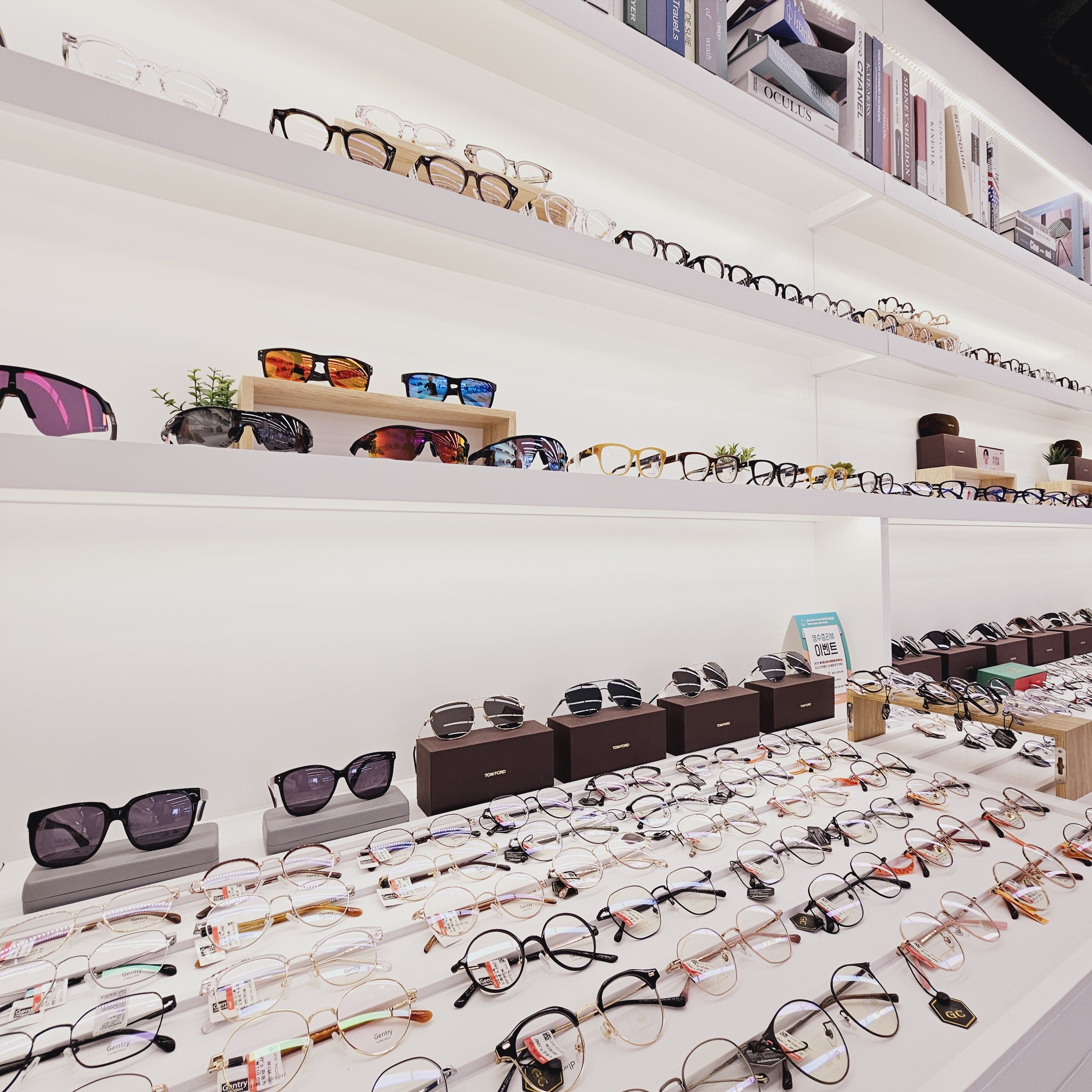 지니스안경 온양관광호텔앞점 대표 이미지