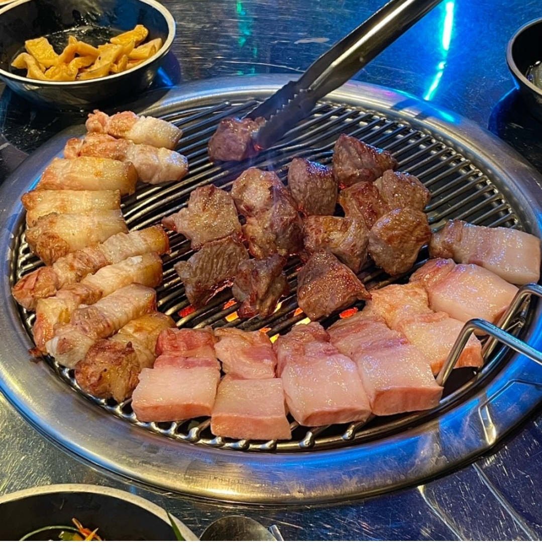 송돈가 마치광장관저동점