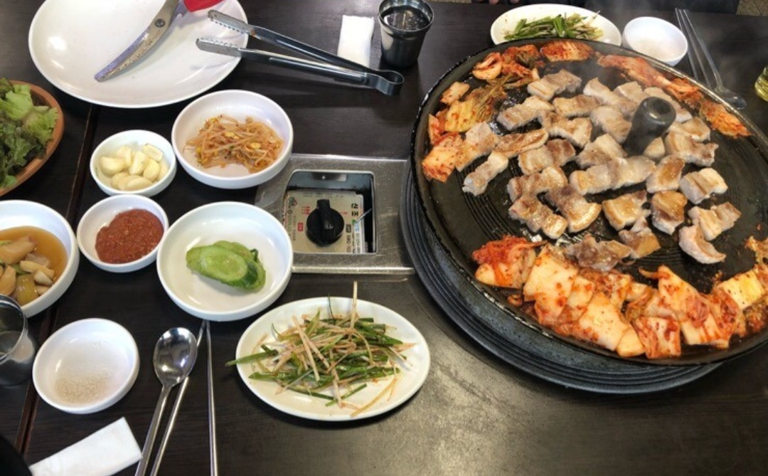장터솥단지삼겹살