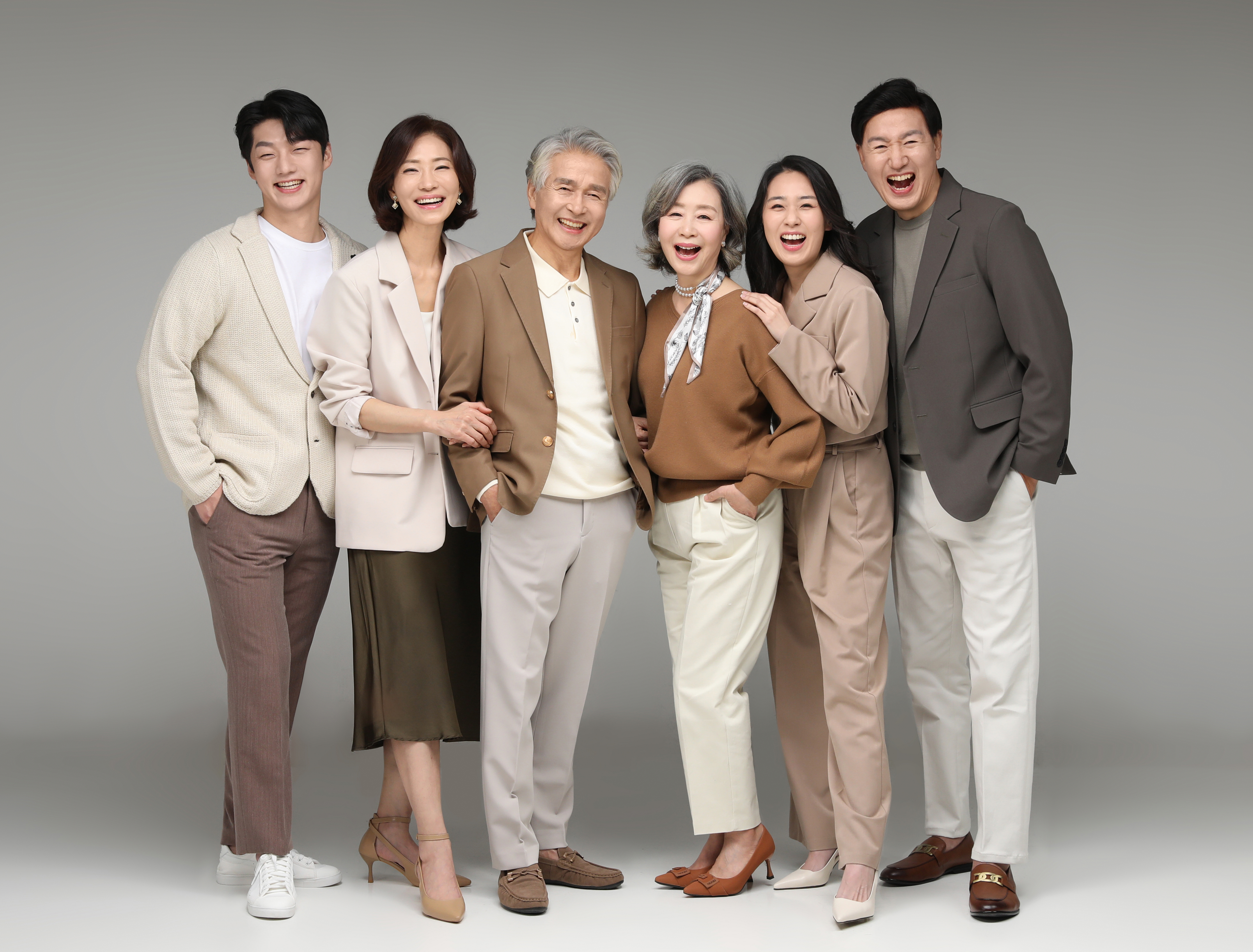더좋은패밀리포토 내부 또는 관련 모습