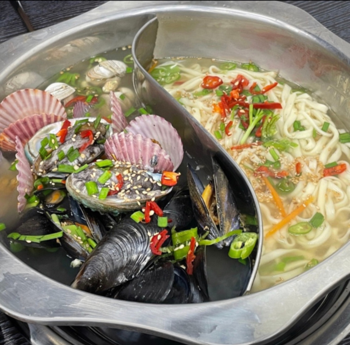 항아리 해물칼국수