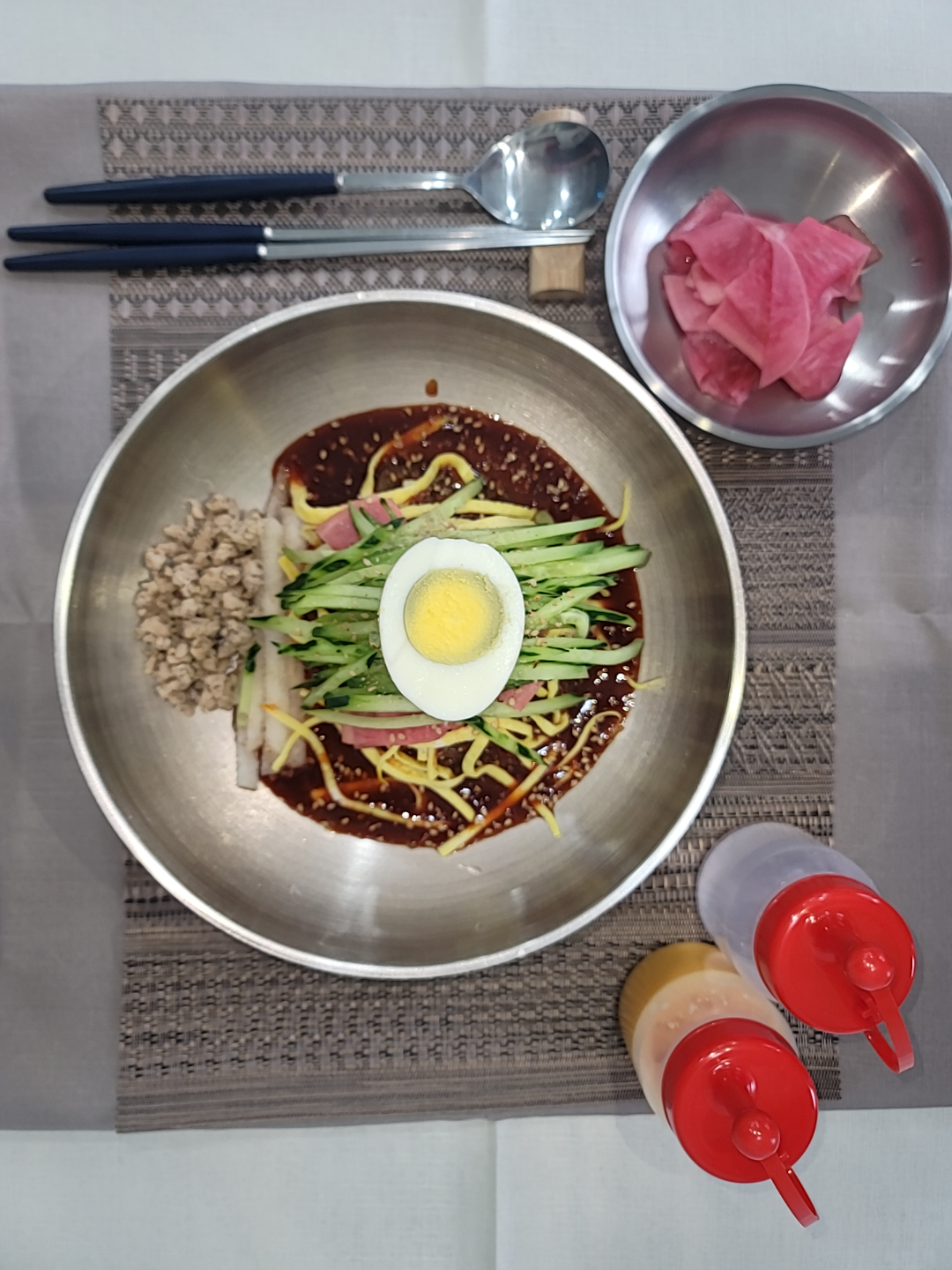 유가도토리칼국수
