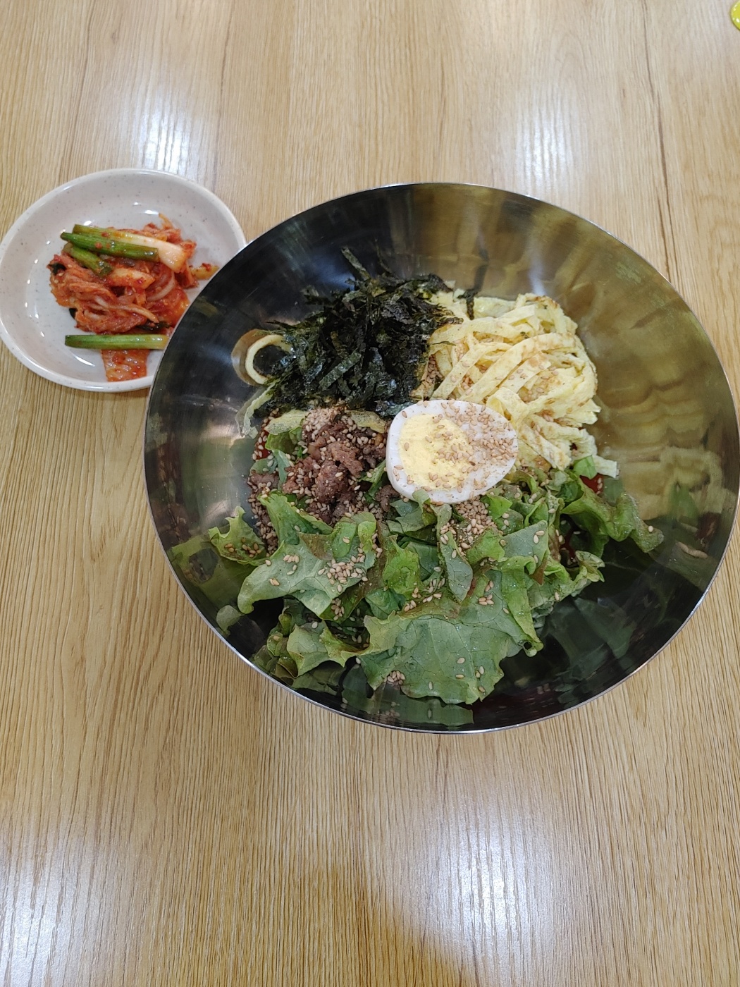 시장뼈칼국수