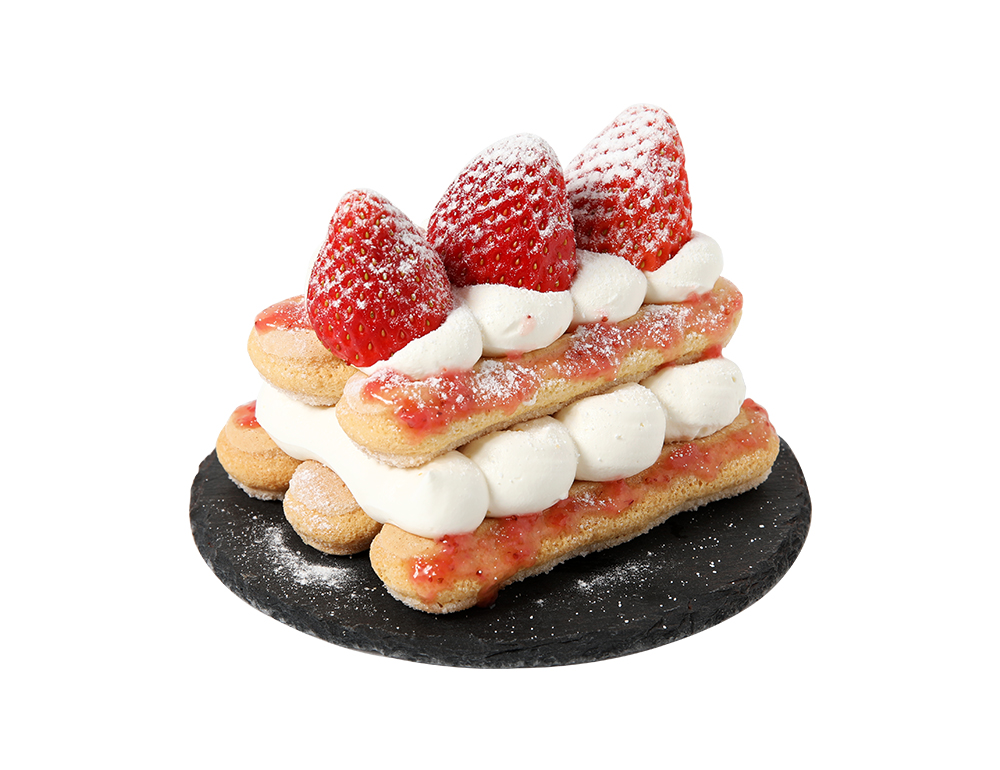 Seasonal Homemade Strawberry Tiramisu