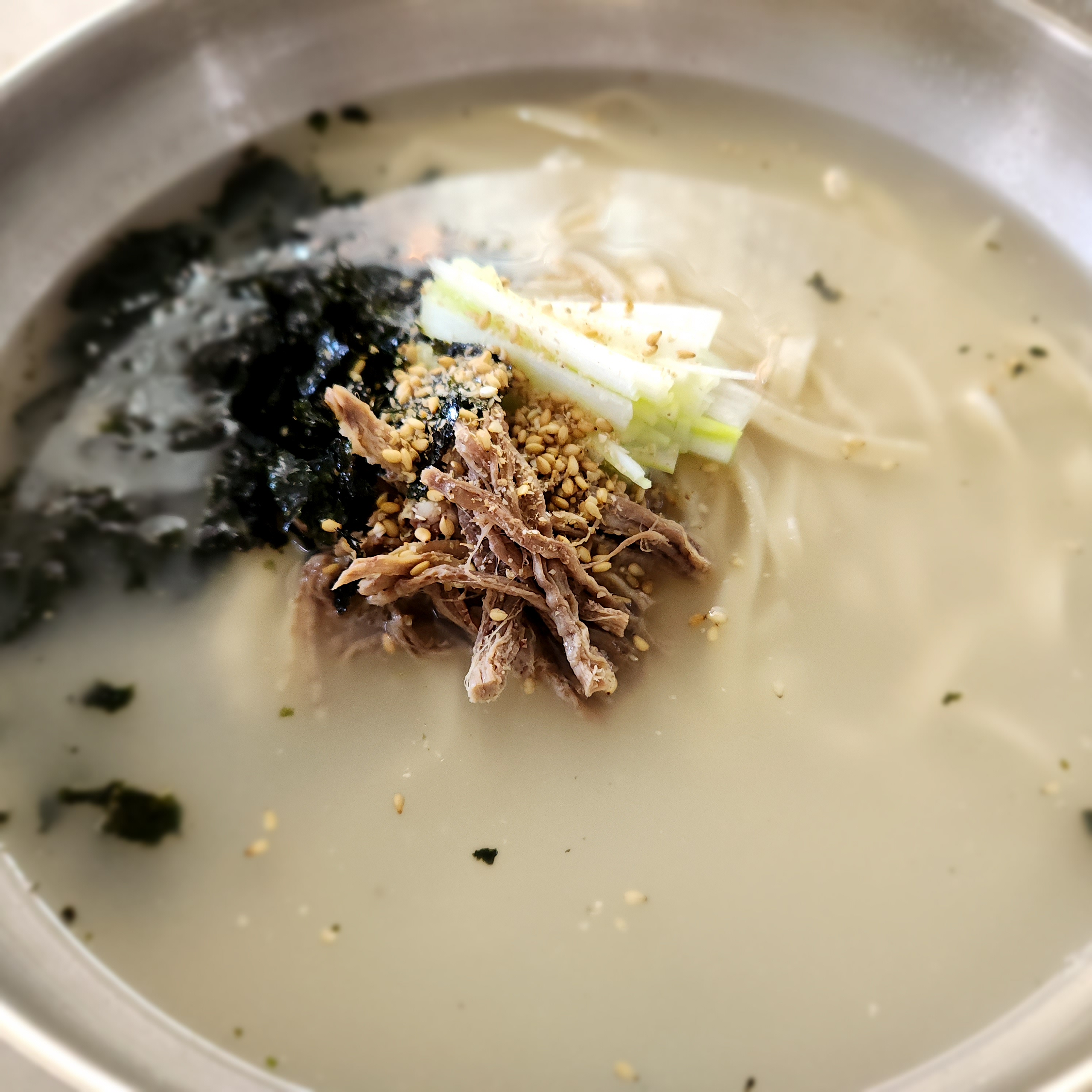 홍칼국수